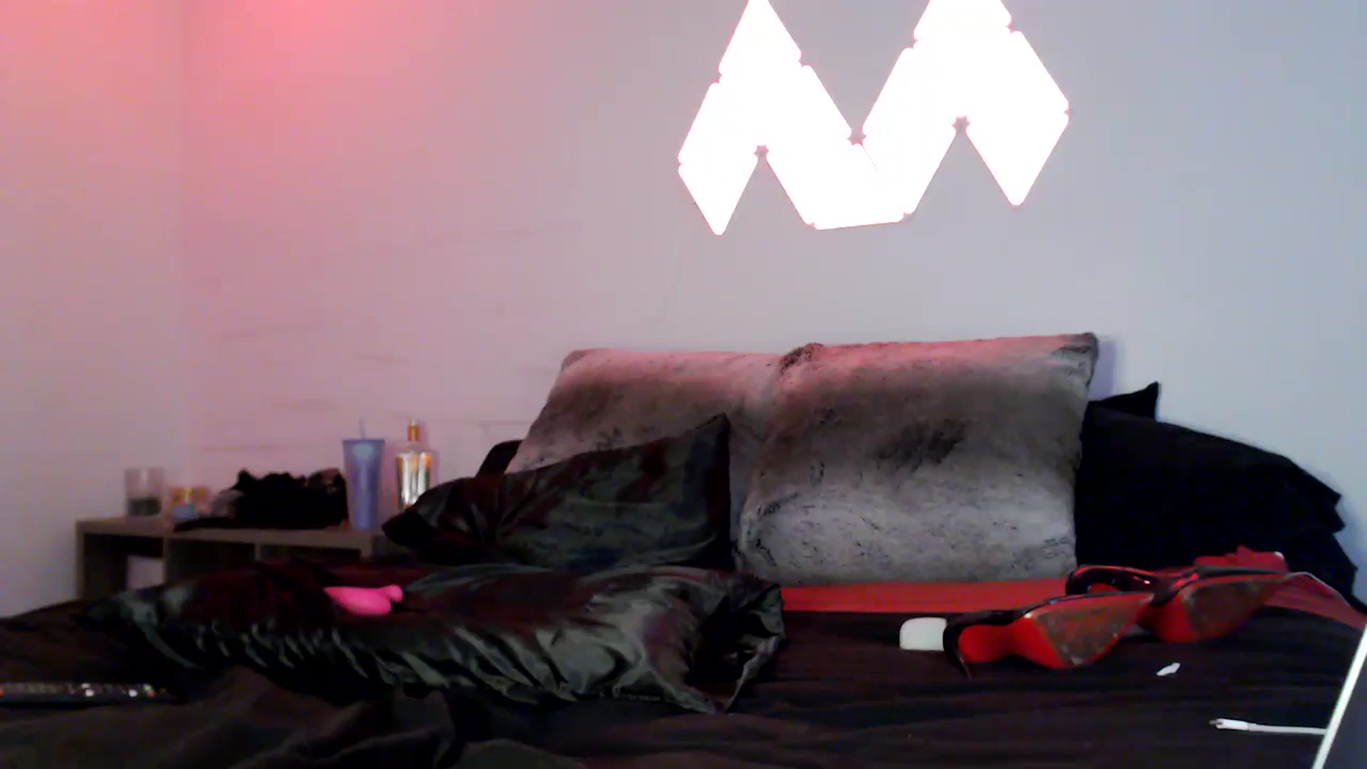 Gallery image thumbnail from Sexcharley's myfreecams stream on, 03/22/2024, 12:12 image 1 of 20