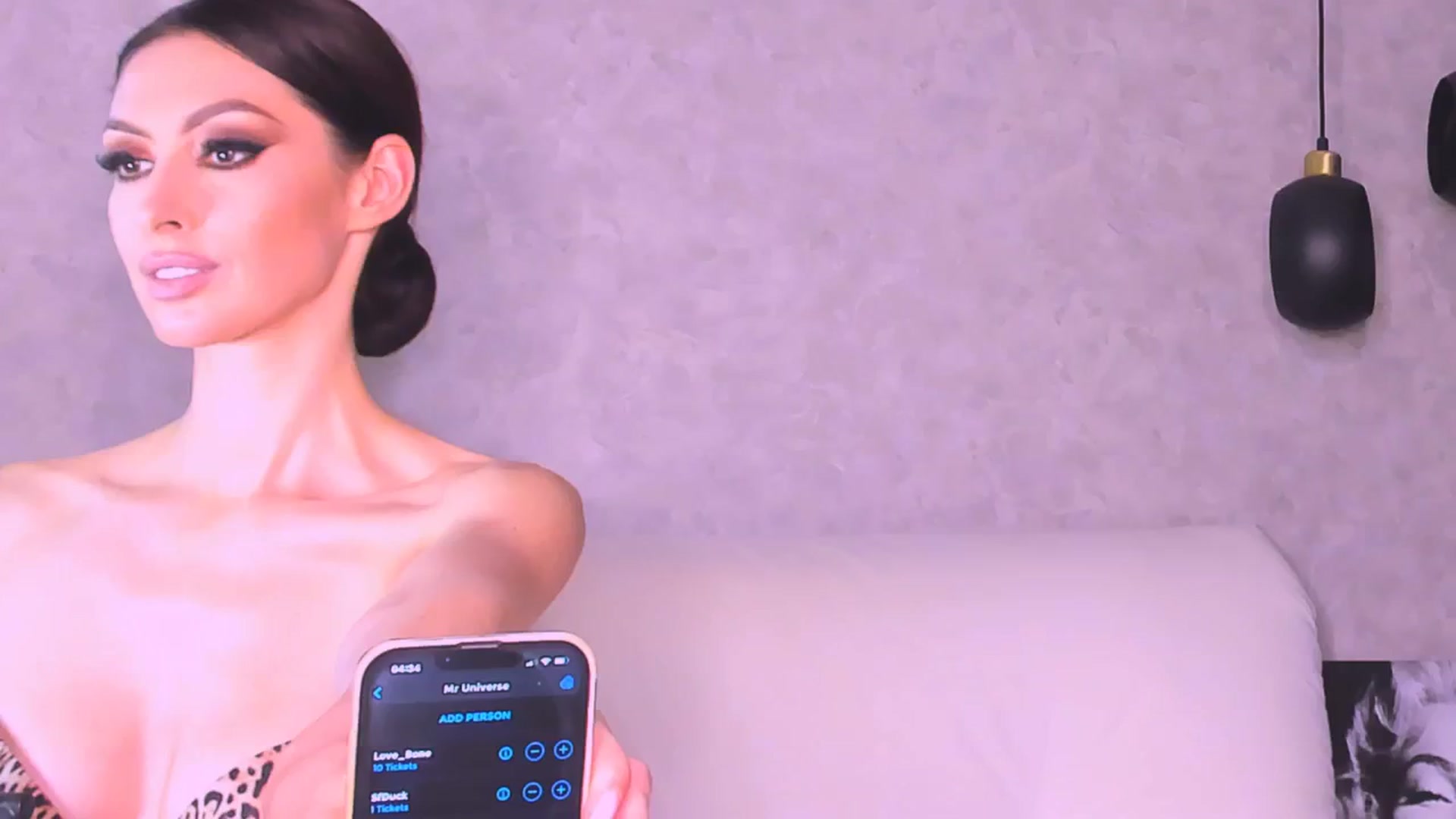Gallery image thumbnail from SexiLadi's myfreecams stream on, 08/18/2024, 02:21 image 2 of 20