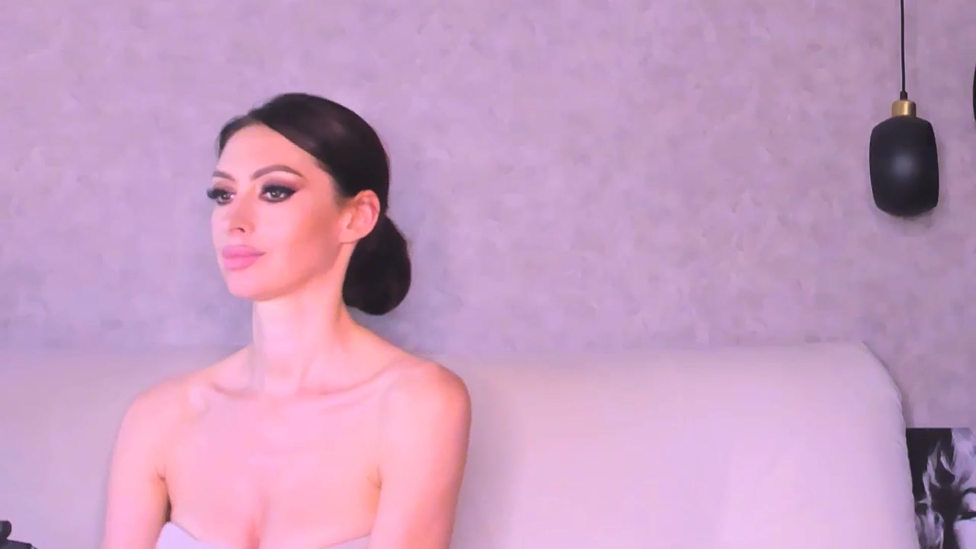 Gallery image thumbnail from SexiLadi's myfreecams stream on, 08/21/2024, 02:19 image 18 of 20