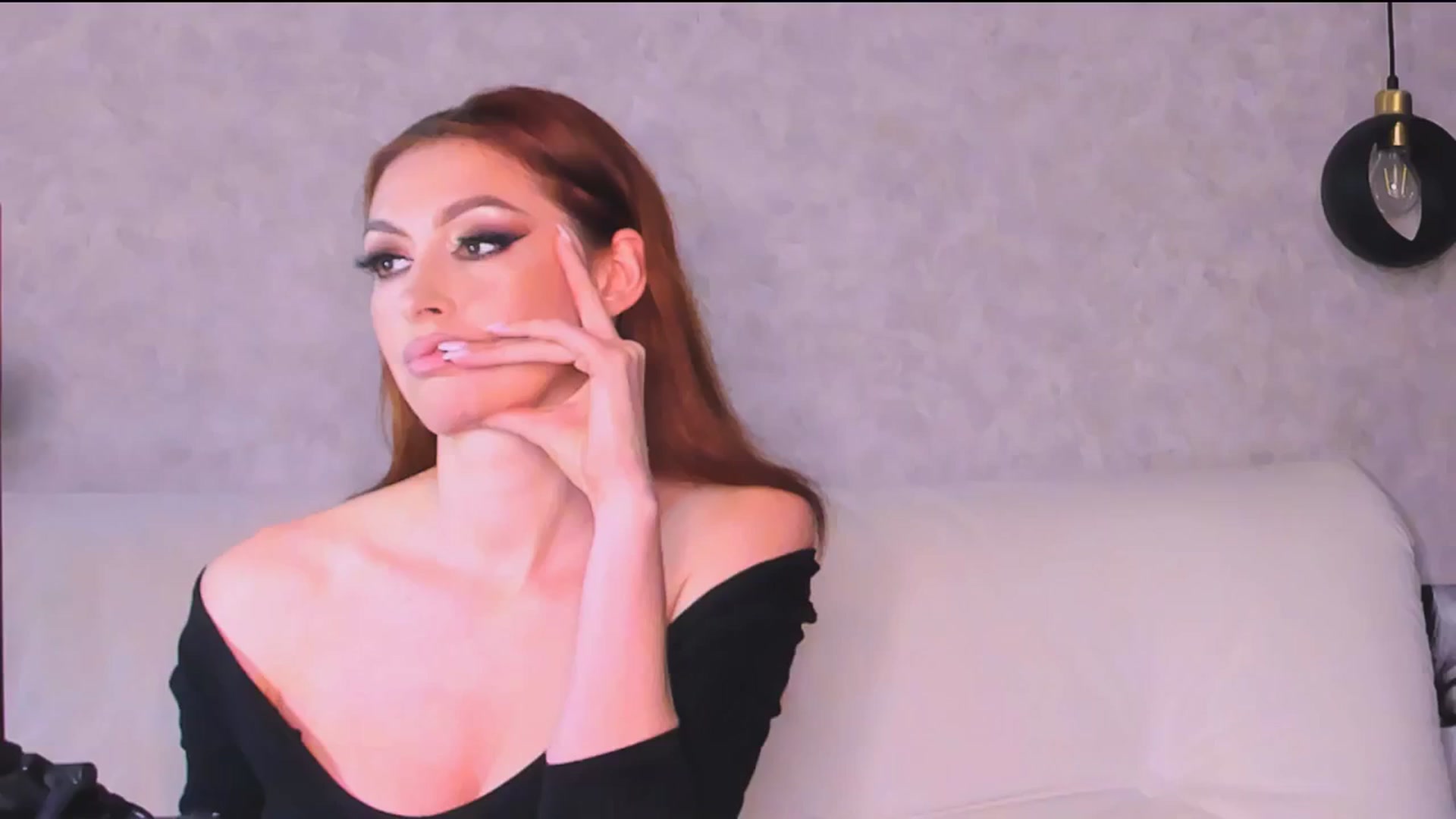 Gallery image thumbnail from SexiLadi's myfreecams stream on, 03/21/2025, 24:19 image 9 of 20