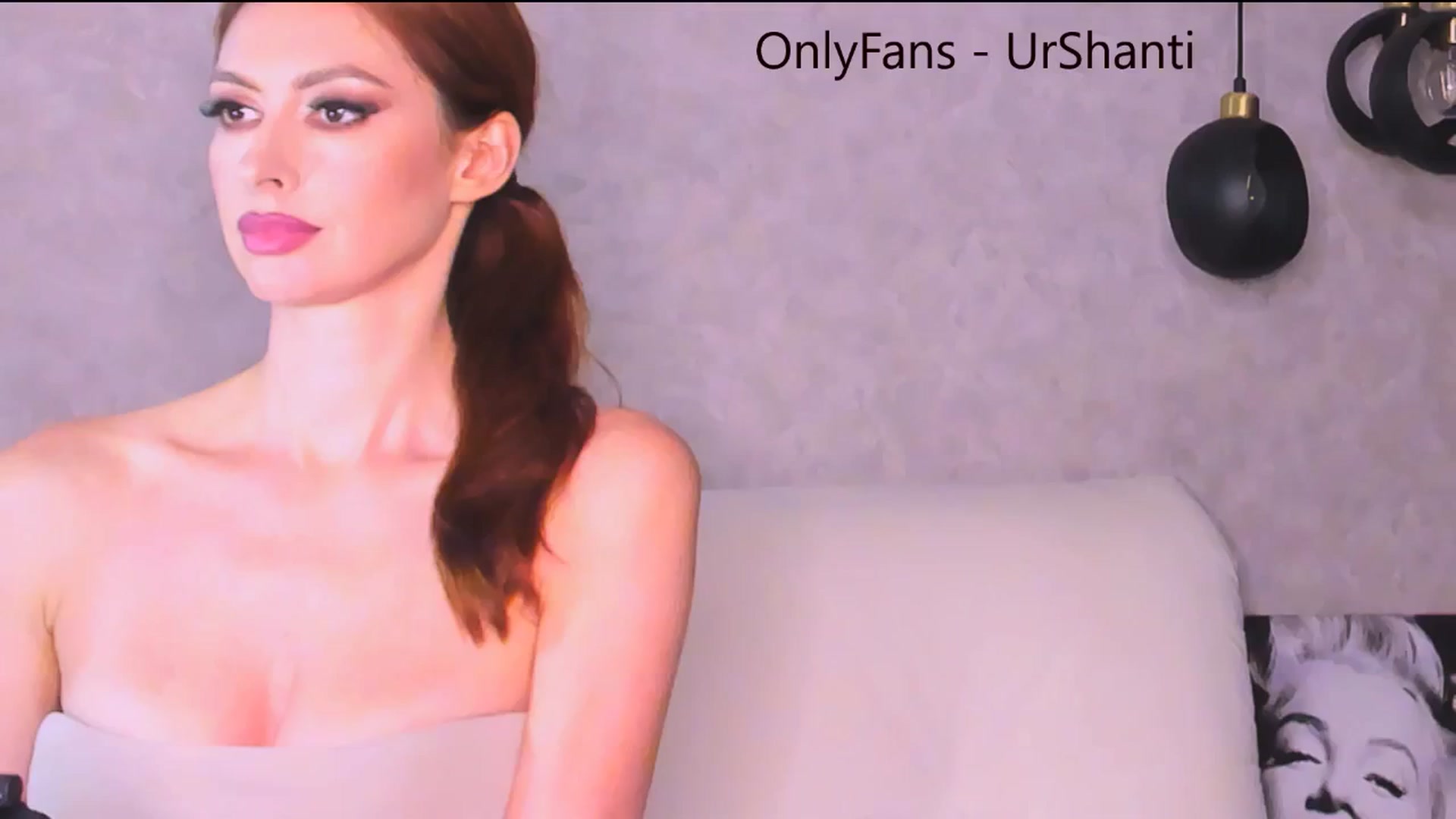 Gallery image thumbnail from SexiLadi's myfreecams stream on, 05/29/2025, 22:13 image 3 of 20