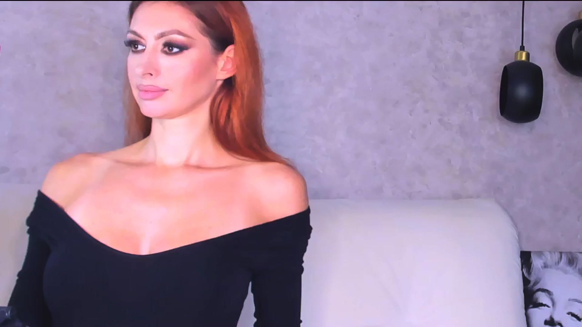 Gallery image thumbnail from SexiLadi's myfreecams stream on, 10/03/2025, 23:27 image 7 of 20