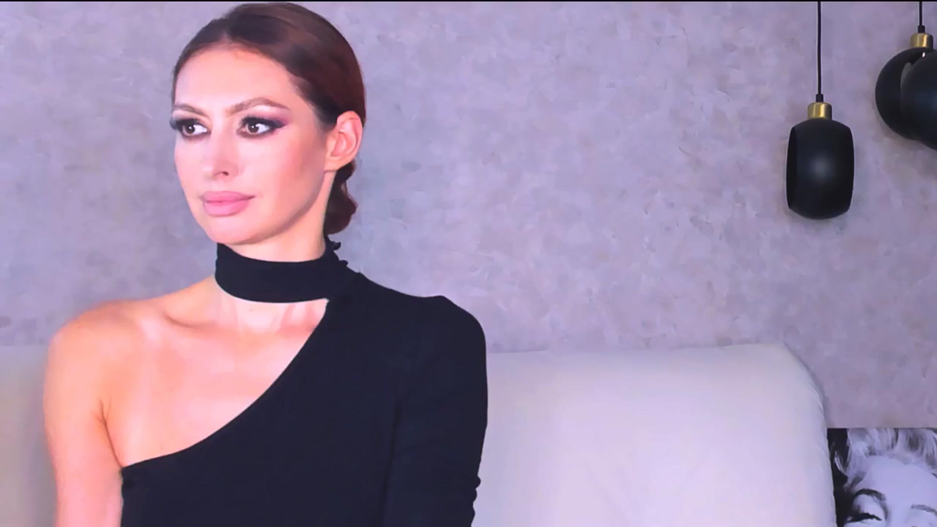 Gallery image thumbnail from SexiLadi's myfreecams stream on, 10/04/2025, 19:53 image 18 of 20