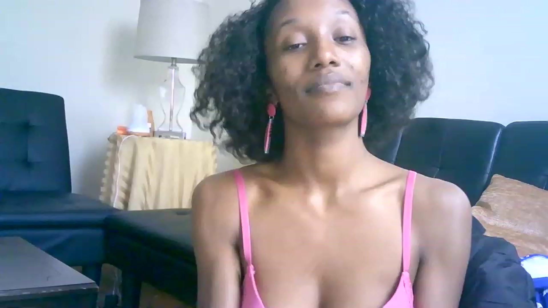Gallery image thumbnail from Sexualmess's myfreecams stream on, 04/05/2023, 15:19 image 10 of 20
