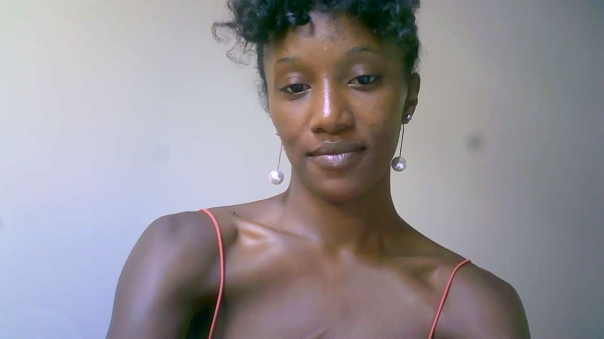 Gallery image thumbnail from Sexualmess's myfreecams stream on, 07/10/2023, 14:10 image 17 of 20