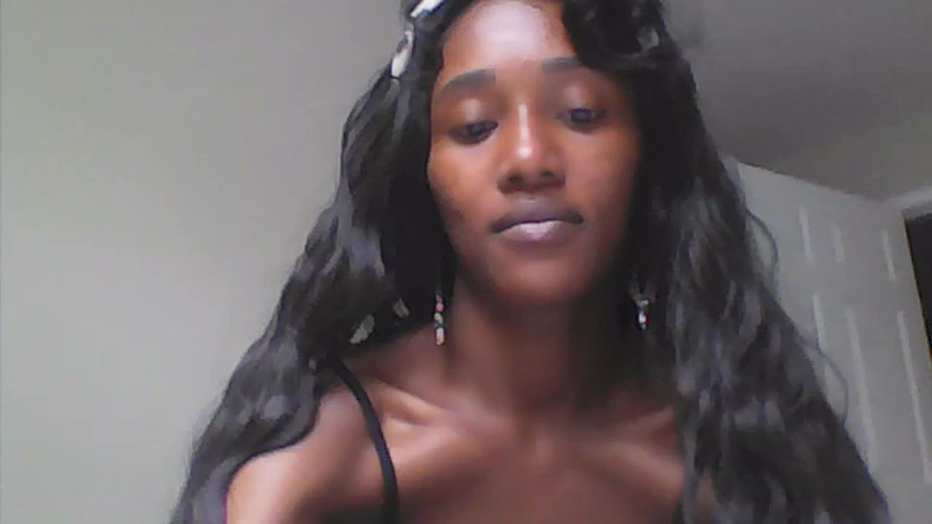 Gallery image thumbnail from Sexualmess's myfreecams stream on, 07/15/2023, 12:42 image 14 of 20
