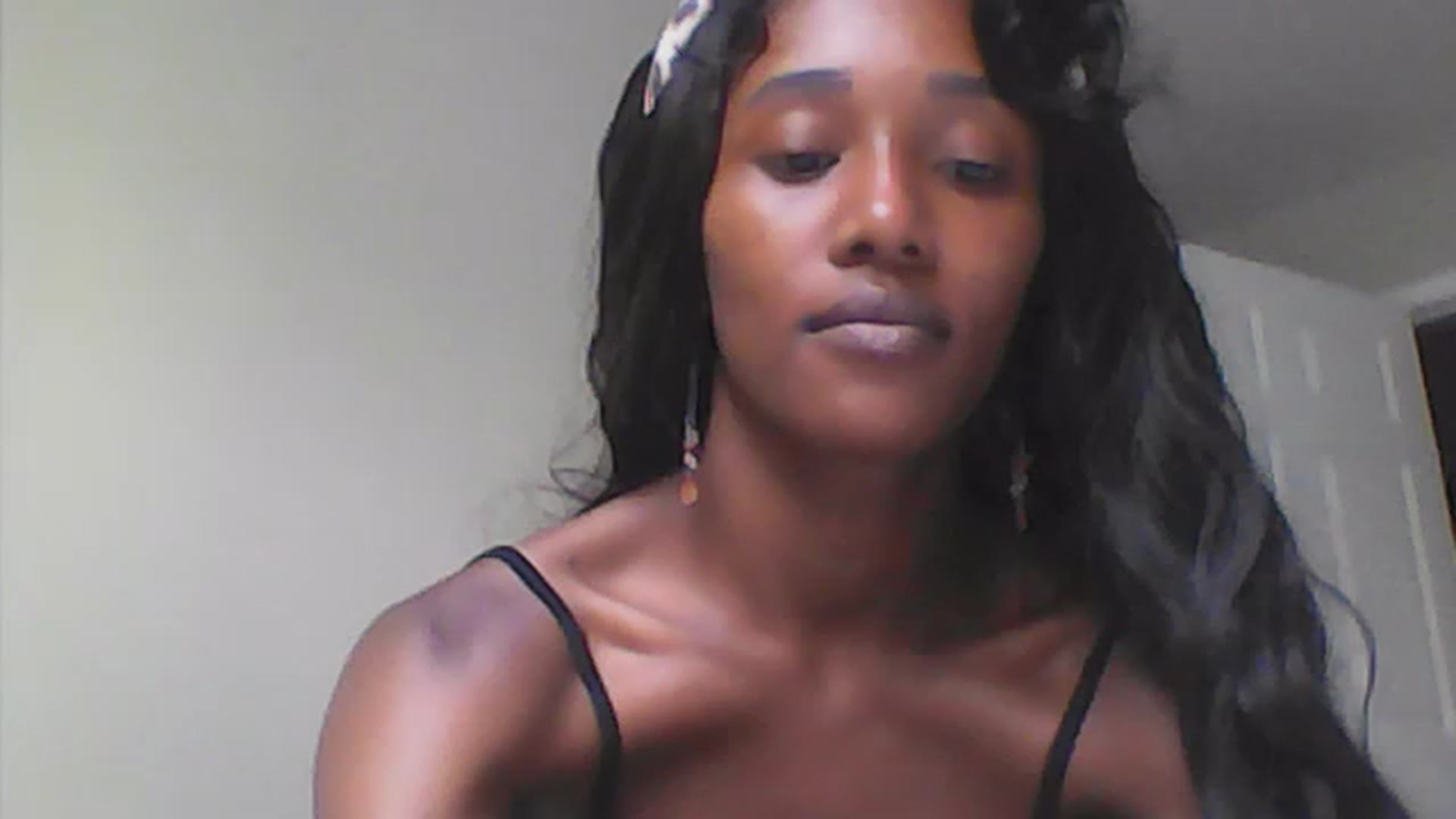 Gallery image thumbnail from Sexualmess's myfreecams stream on, 07/15/2023, 12:42 image 9 of 20