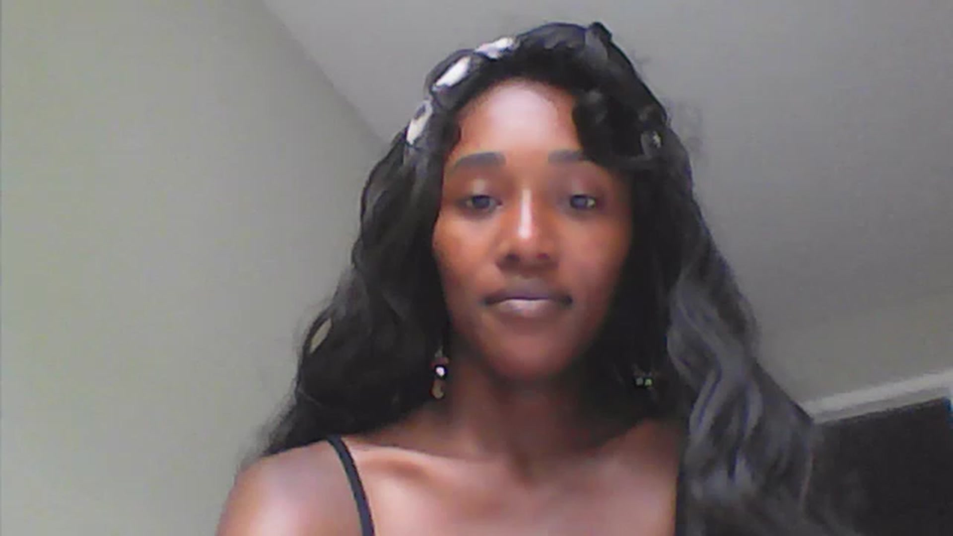 Gallery image thumbnail from Sexualmess's myfreecams stream on, 07/15/2023, 12:42 image 19 of 20