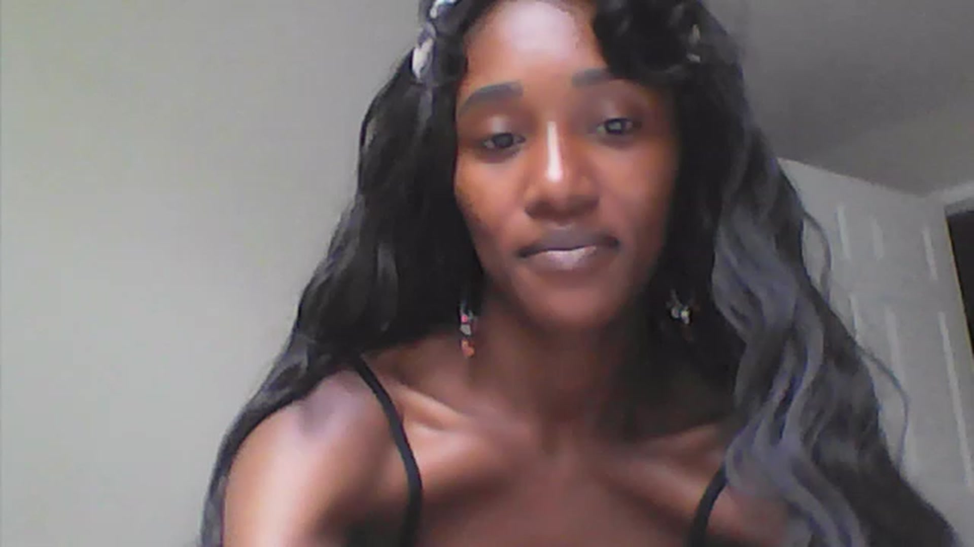 Gallery image thumbnail from Sexualmess's myfreecams stream on, 07/15/2023, 12:42 image 16 of 20
