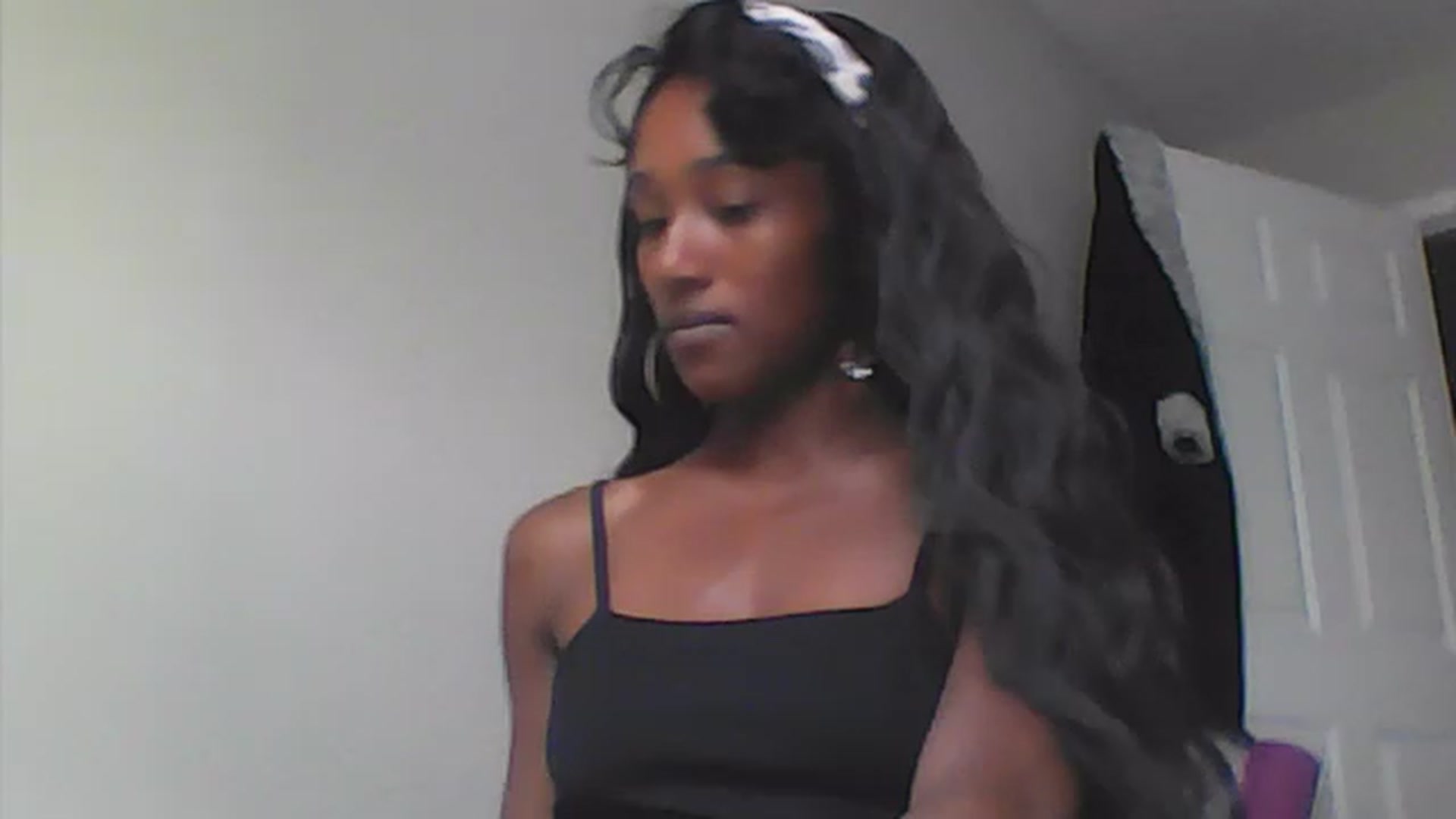 Gallery image thumbnail from Sexualmess's myfreecams stream on, 07/15/2023, 12:42 image 5 of 20