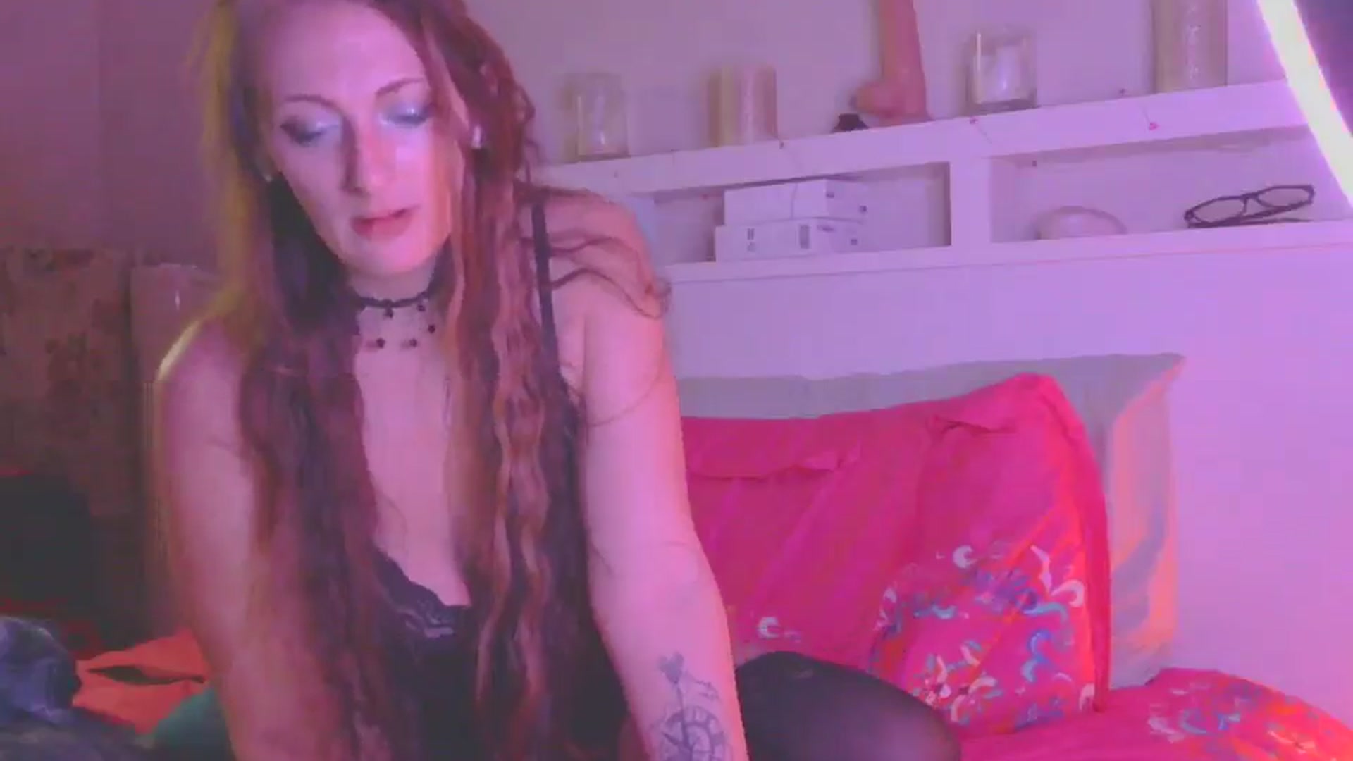 Gallery image thumbnail from SexxJunkiee's myfreecams stream on, 12/01/2024, 12:06 image 9 of 20
