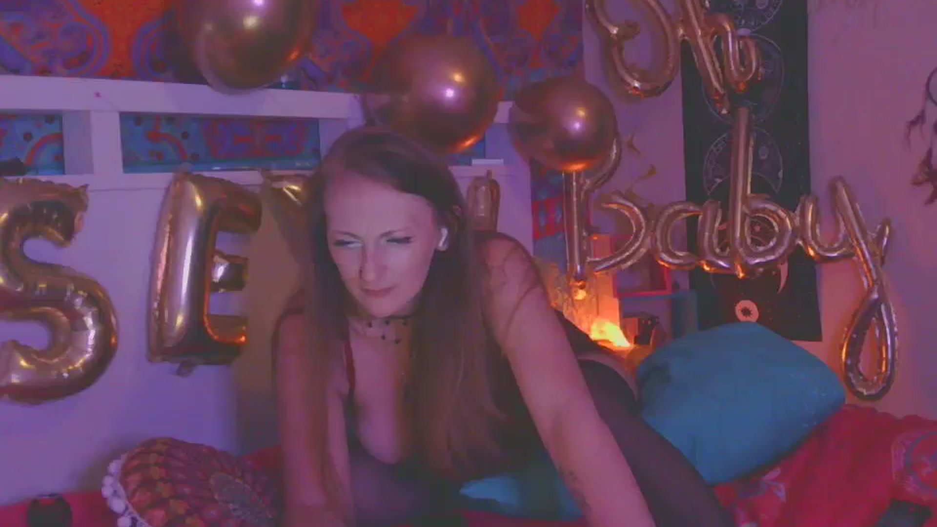Gallery image thumbnail from SexxJunkiee's myfreecams stream on, 12/16/2024, 08:49 image 15 of 20