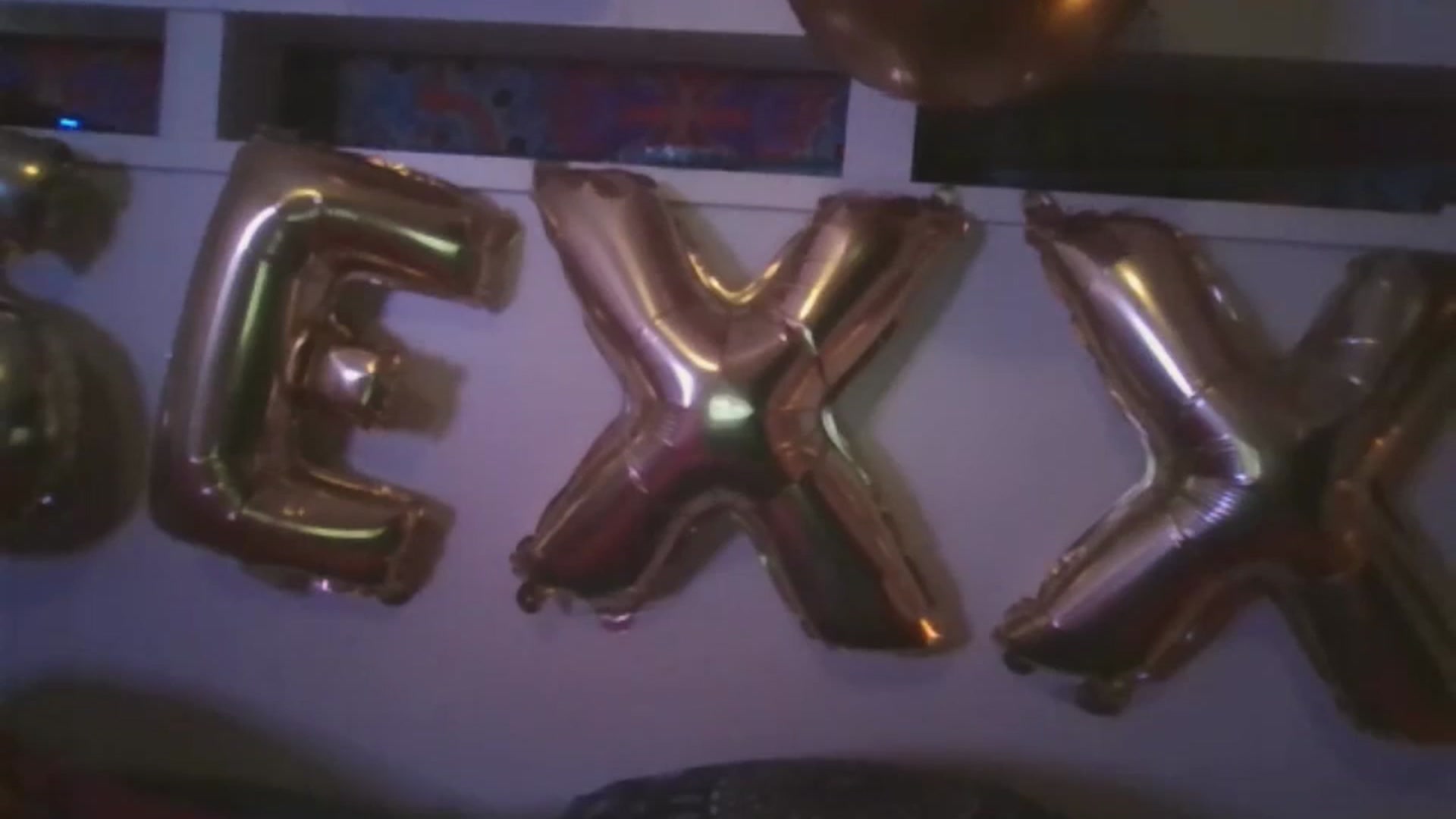 Gallery image thumbnail from SexxJunkiee's myfreecams stream on, 12/16/2024, 08:49 image 19 of 20