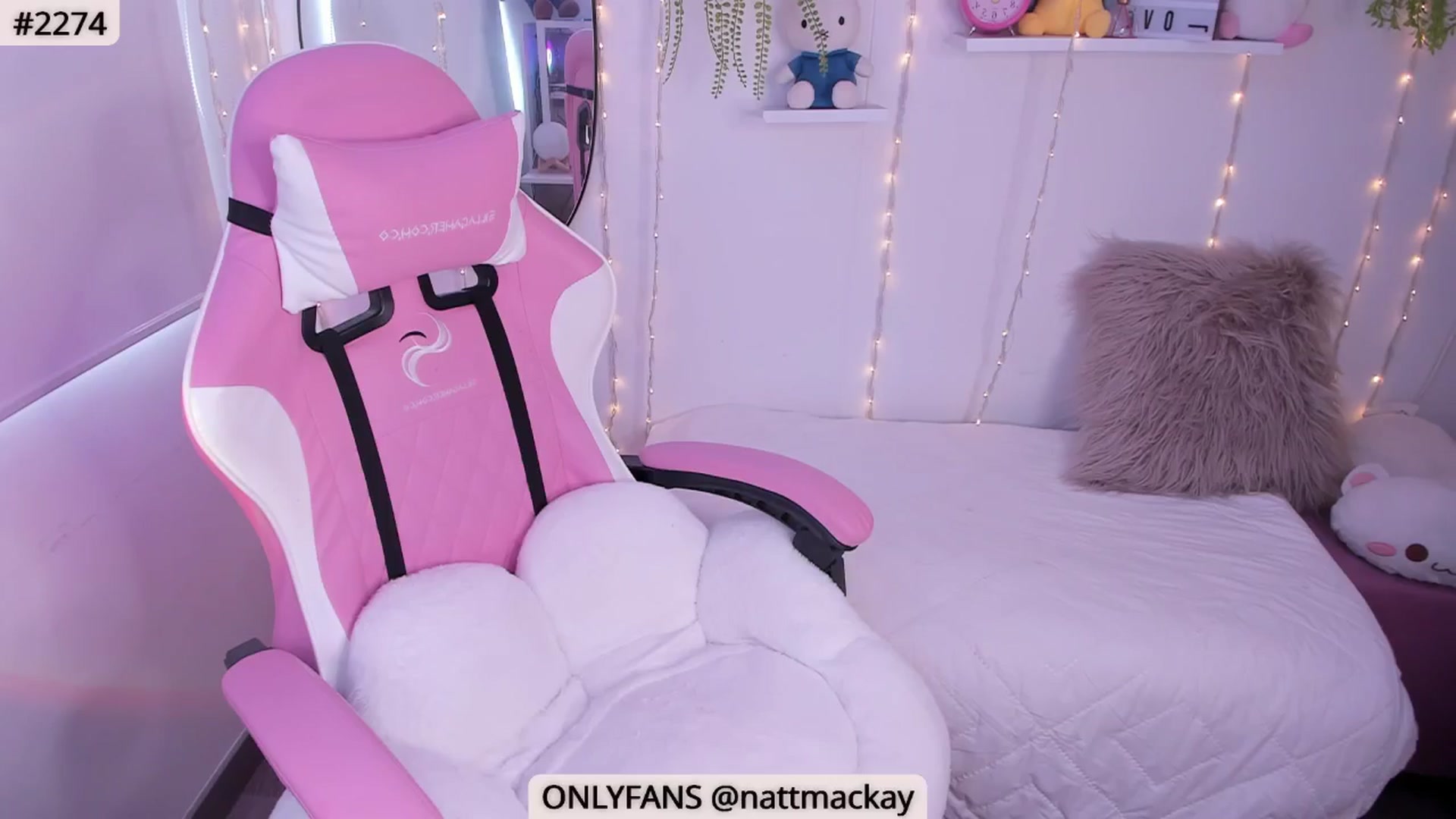 Gallery image thumbnail from Sexxx_natasha's myfreecams stream on, 02/25/2025, 15:21 image 19 of 20