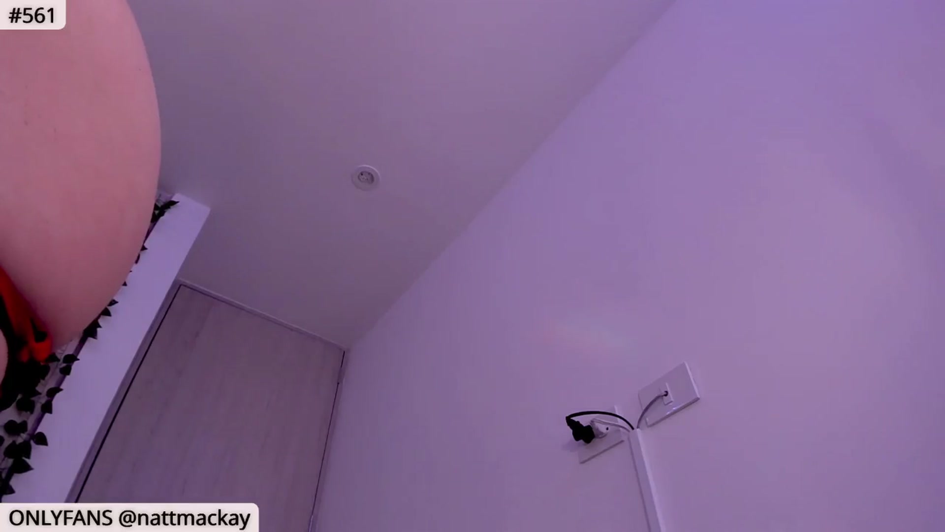 Gallery image thumbnail from Sexxx_natasha's myfreecams stream on, 10/07/2025, 24:30 image 17 of 20