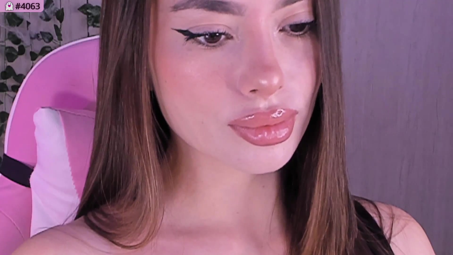 Gallery image thumbnail from Sexxx_natasha's myfreecams stream on, 02/02/2026, 14:25 image 11 of 20