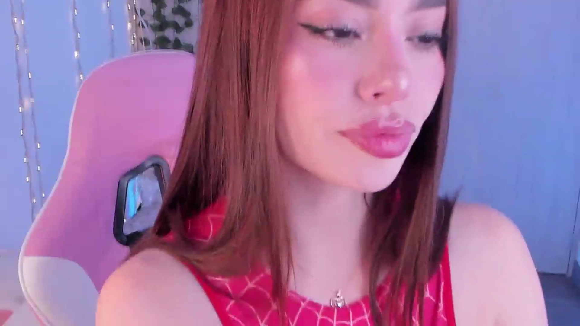 Gallery image thumbnail from Sexxx_natasha's myfreecams stream on, 07/06/2026, 15:14 image 14 of 20