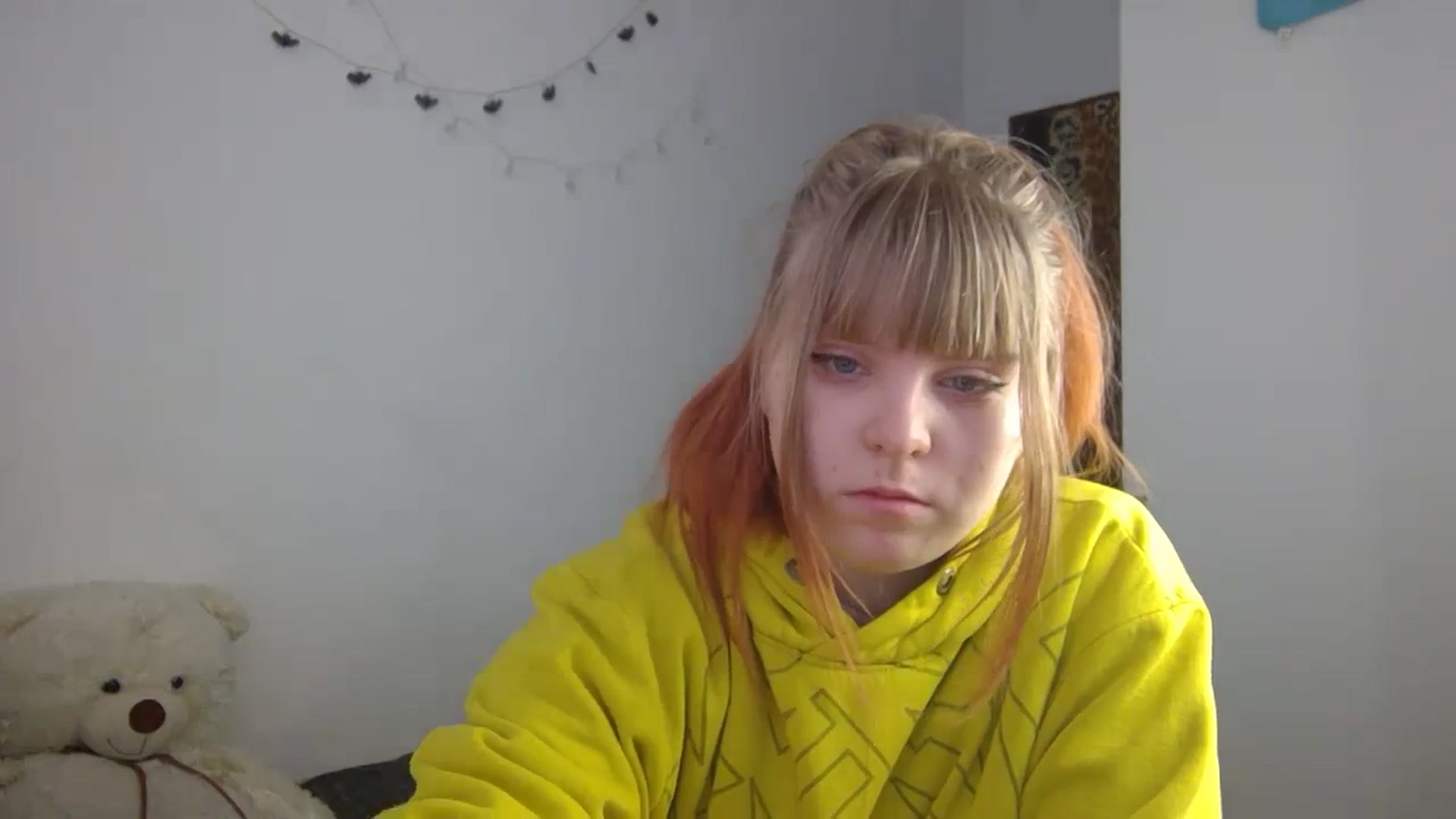 Gallery image thumbnail from Sexxxxy_angel's myfreecams stream on, 02/18/2024, 12:23 image 12 of 20