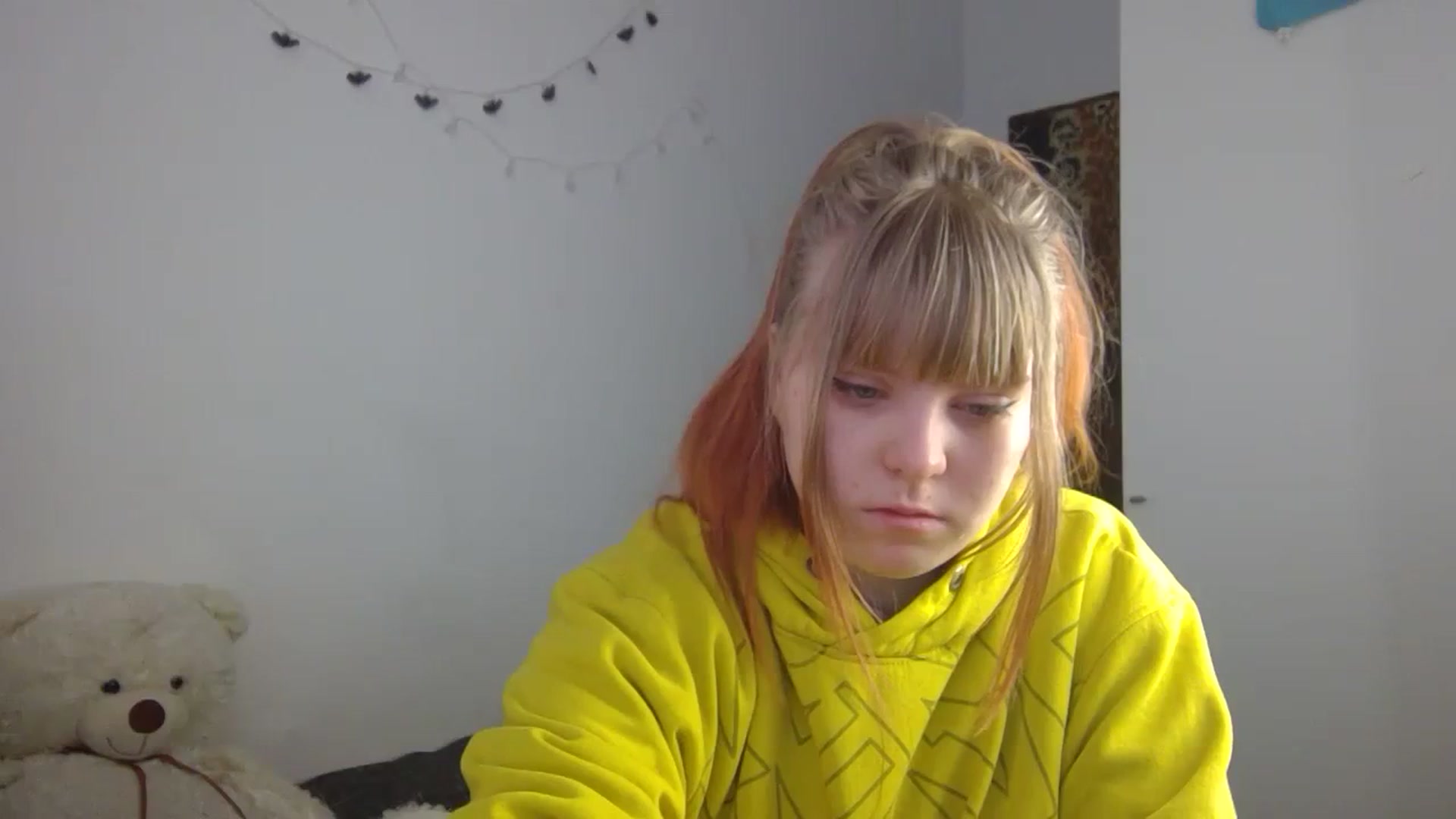 Gallery image thumbnail from Sexxxxy_angel's myfreecams stream on, 02/18/2024, 12:23 image 14 of 20