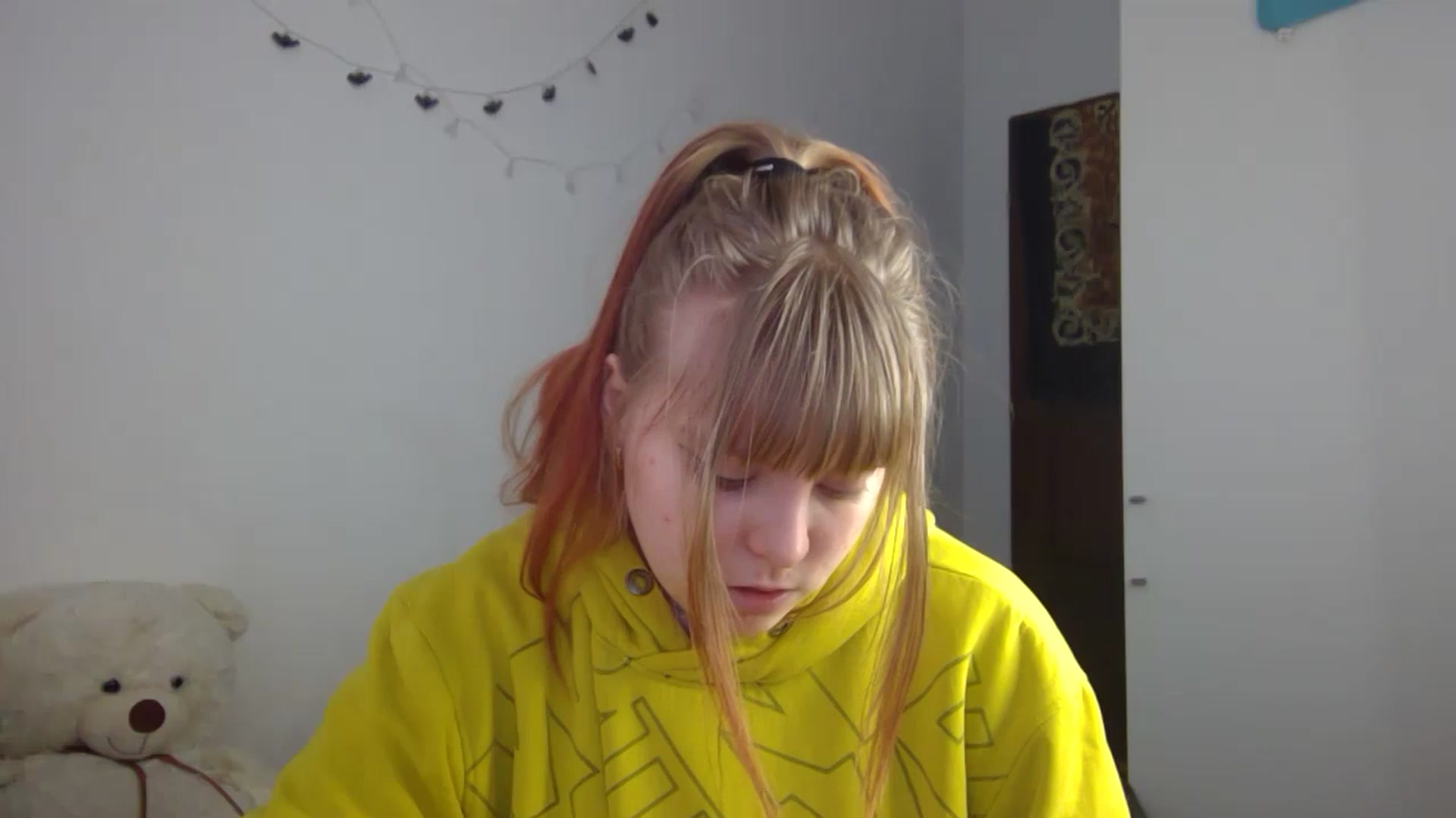 Gallery image thumbnail from Sexxxxy_angel's myfreecams stream on, 02/18/2024, 13:05 image 19 of 20