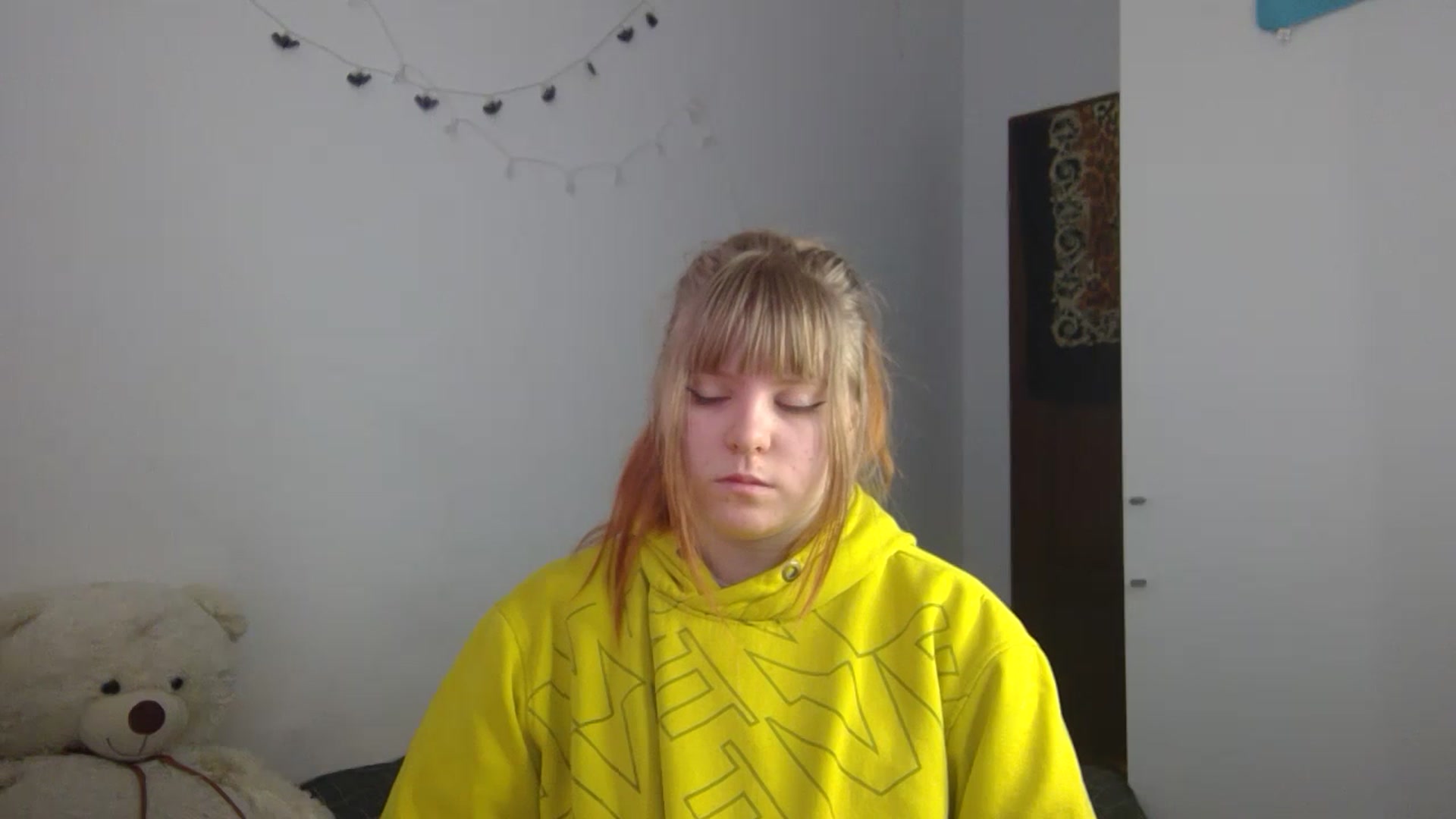 Gallery image thumbnail from Sexxxxy_angel's myfreecams stream on, 02/18/2024, 13:05 image 5 of 20