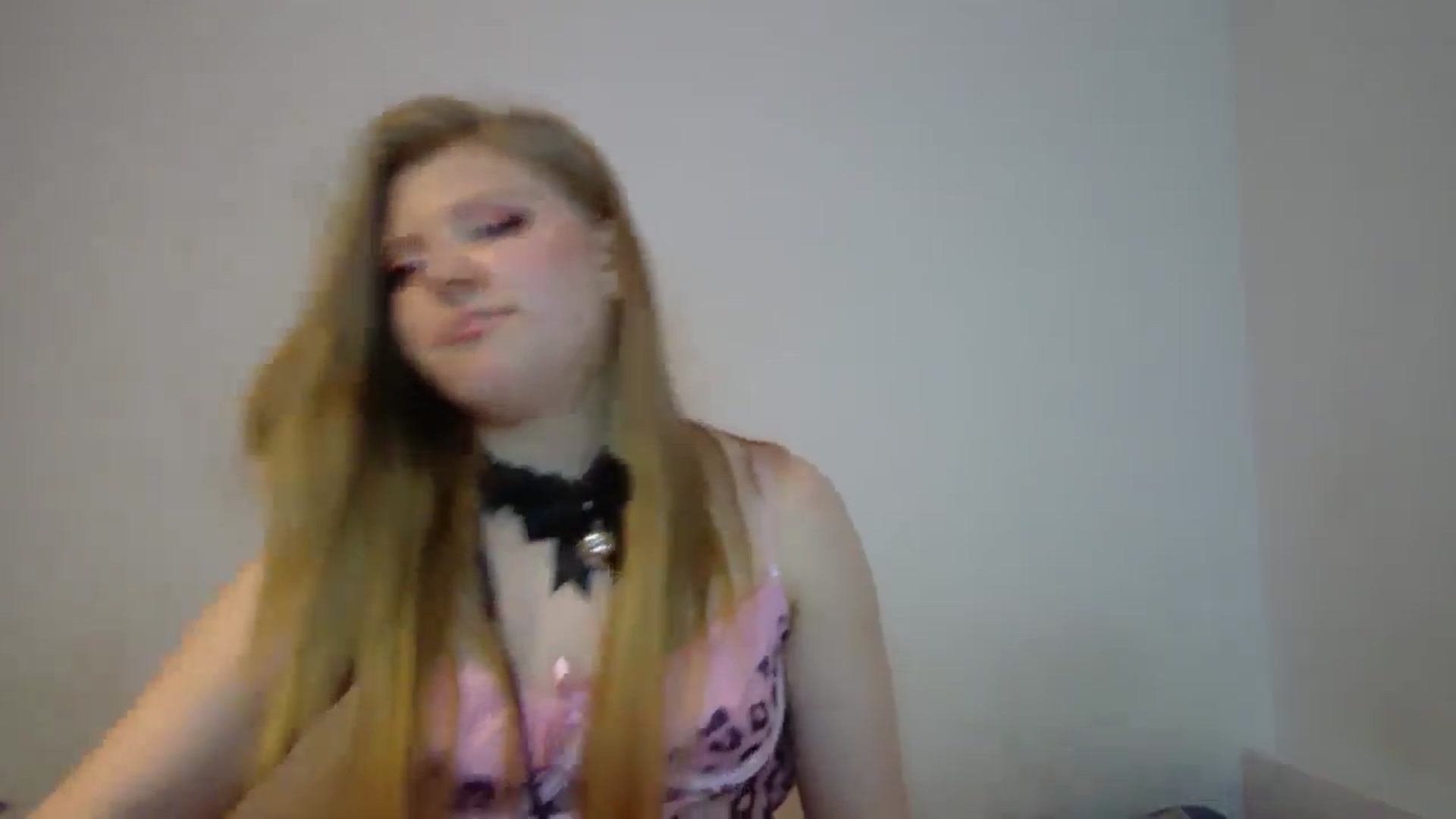 Gallery image thumbnail from Sexxxxy_angel's myfreecams stream on, 02/10/2026, 16:17 image 5 of 20
