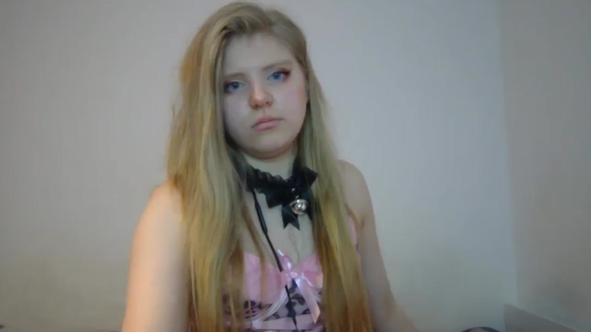 Gallery image thumbnail from Sexxxxy_angel's myfreecams stream on, 02/10/2026, 16:17 image 7 of 20