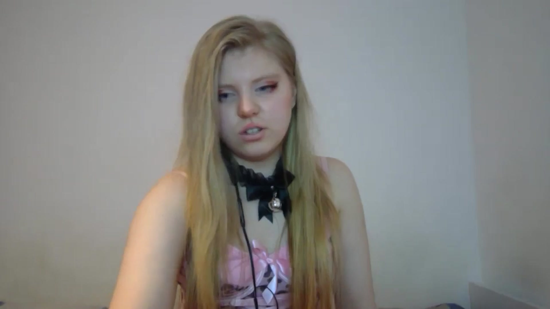 Gallery image thumbnail from Sexxxxy_angel's myfreecams stream on, 02/10/2026, 16:17 image 3 of 20