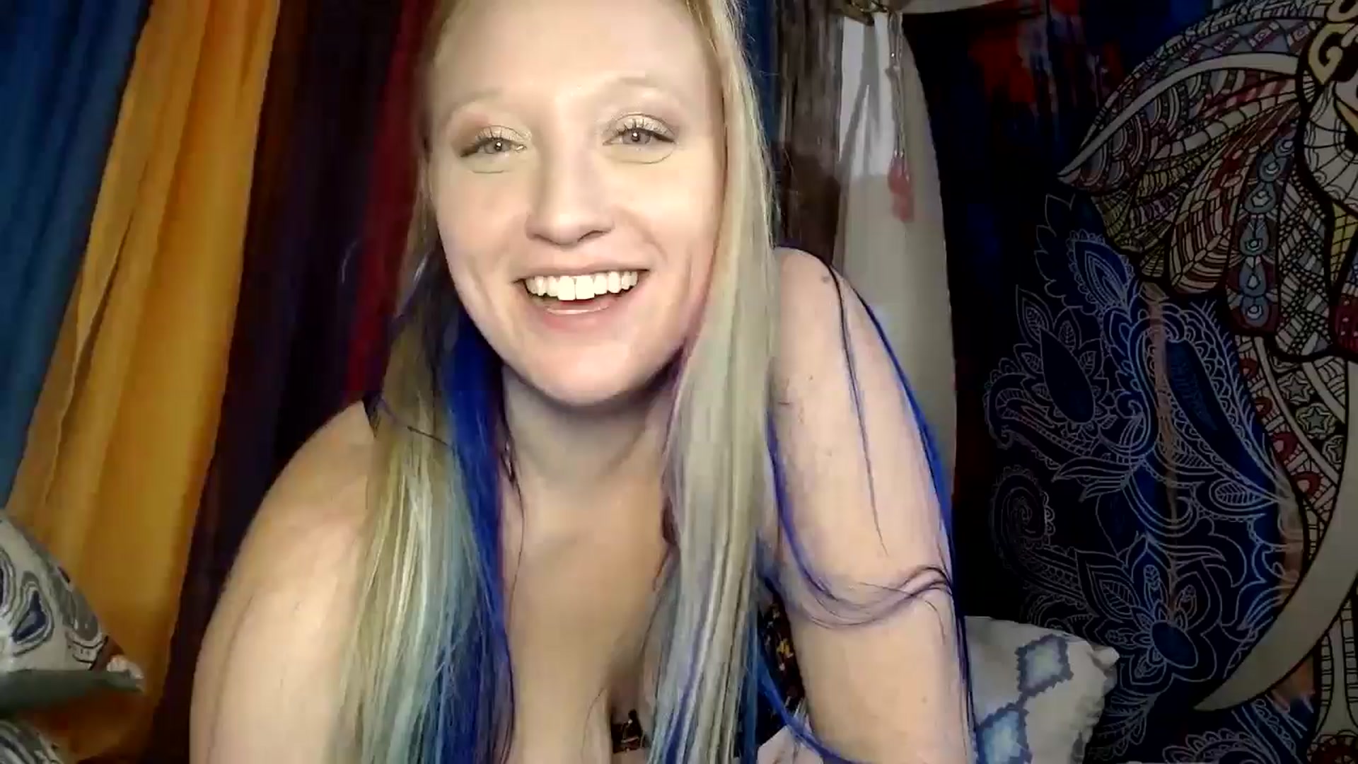 Gallery image thumbnail from SexxxySusan's myfreecams stream on, 09/17/2024, 08:48 image 5 of 20