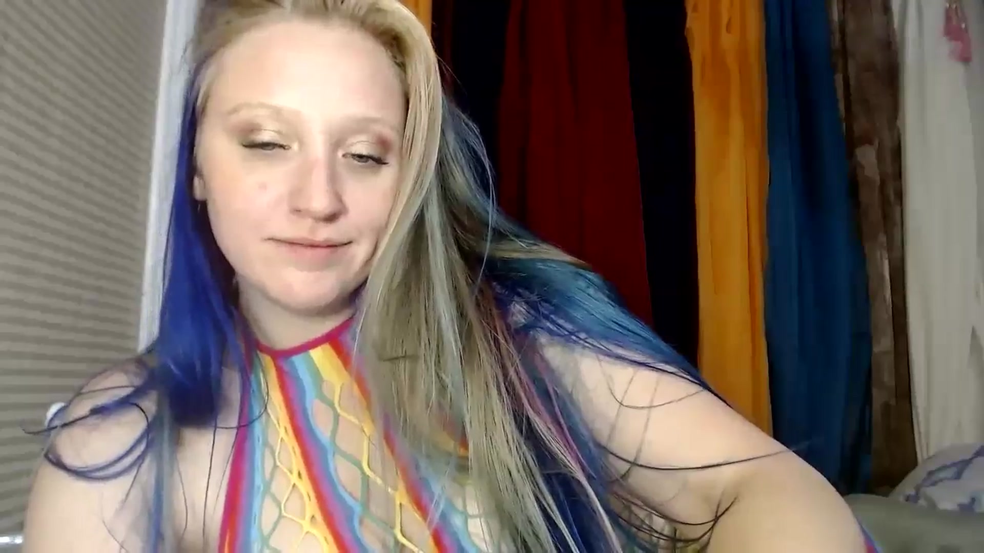 Gallery image thumbnail from SexxxySusan's myfreecams stream on, 09/21/2024, 10:47 image 19 of 20
