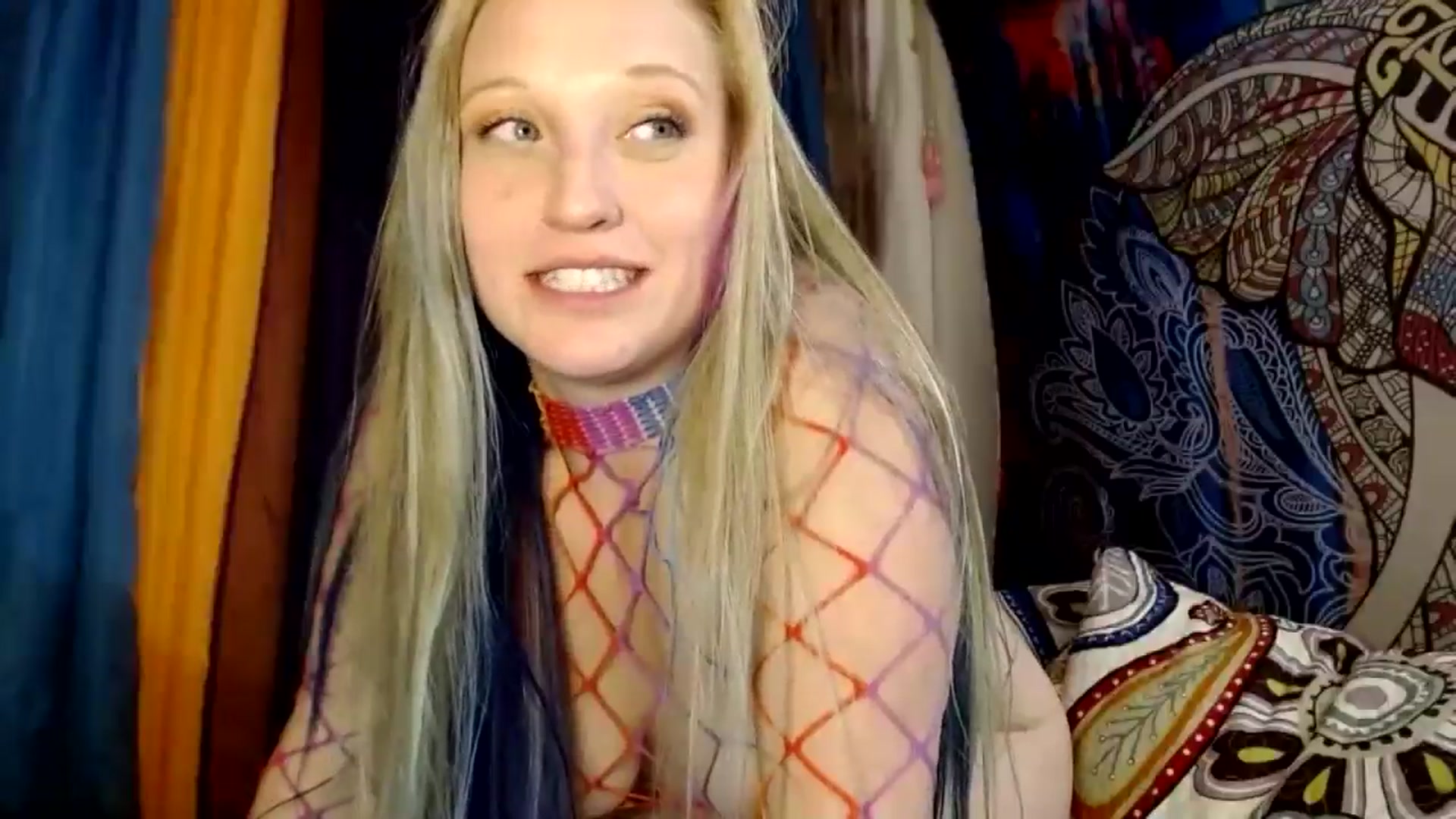 Gallery image thumbnail from SexxxySusan's myfreecams stream on, 10/02/2024, 10:07 image 10 of 20