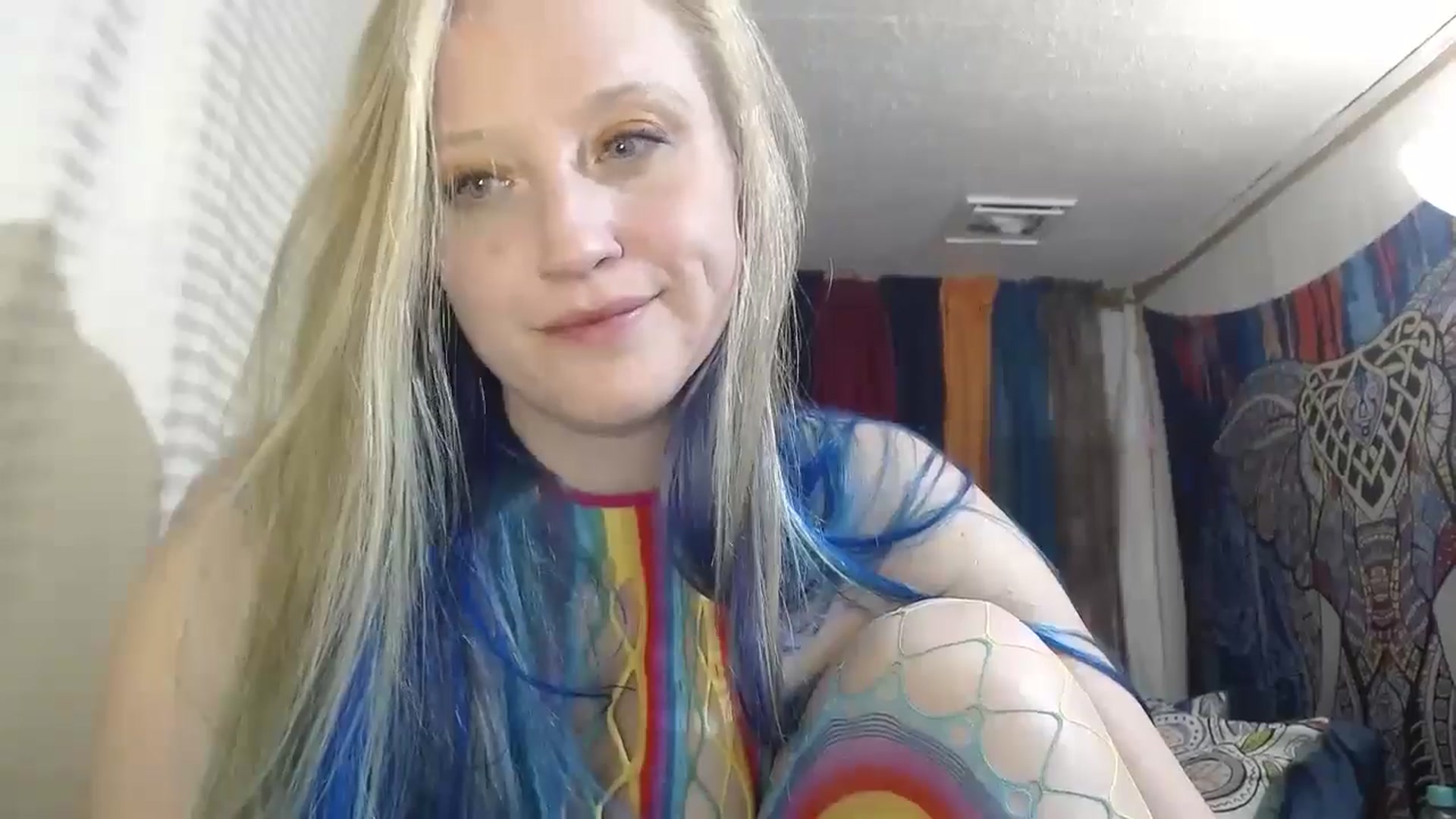 Gallery image thumbnail from SexxxySusan's myfreecams stream on, 10/22/2024, 08:14 image 3 of 20