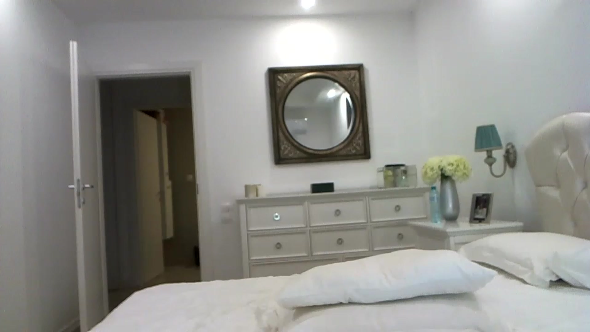 Gallery image thumbnail from Sexxy_____'s myfreecams stream on, 04/06/2023, 22:23 image 11 of 20