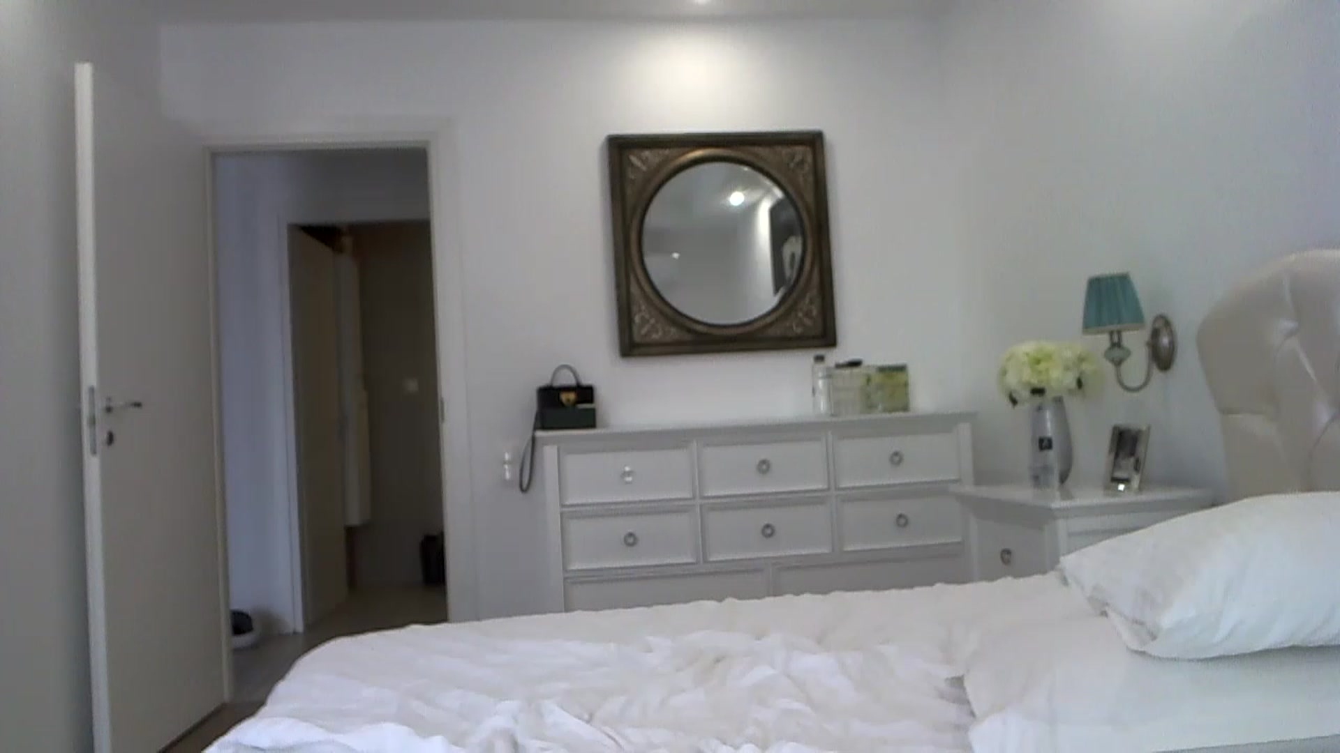 Gallery image thumbnail from Sexxy_____'s myfreecams stream on, 05/12/2023, 06:40 image 16 of 20