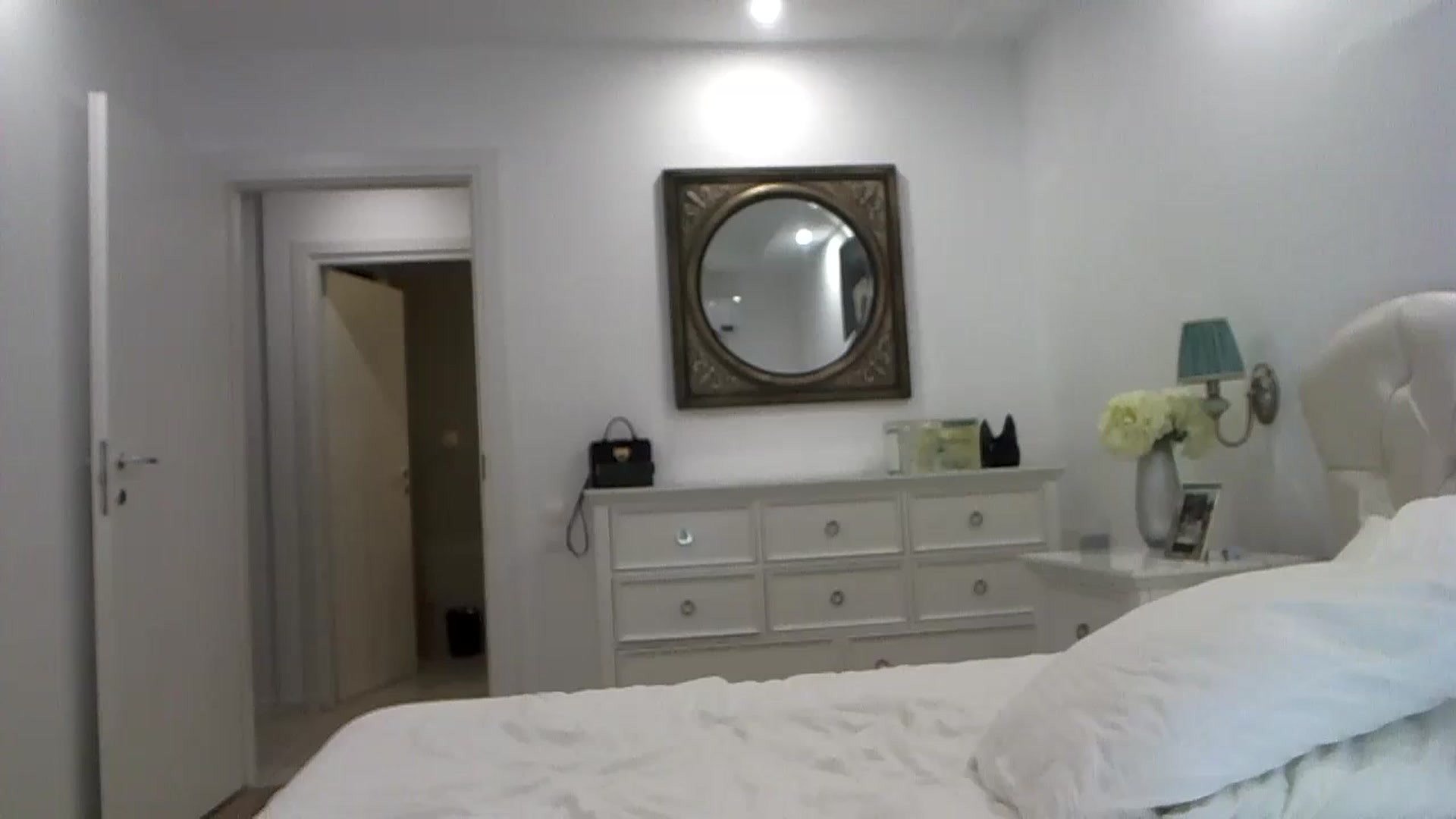 Gallery image thumbnail from Sexxy_____'s myfreecams stream on, 08/26/2023, 21:18 image 11 of 20
