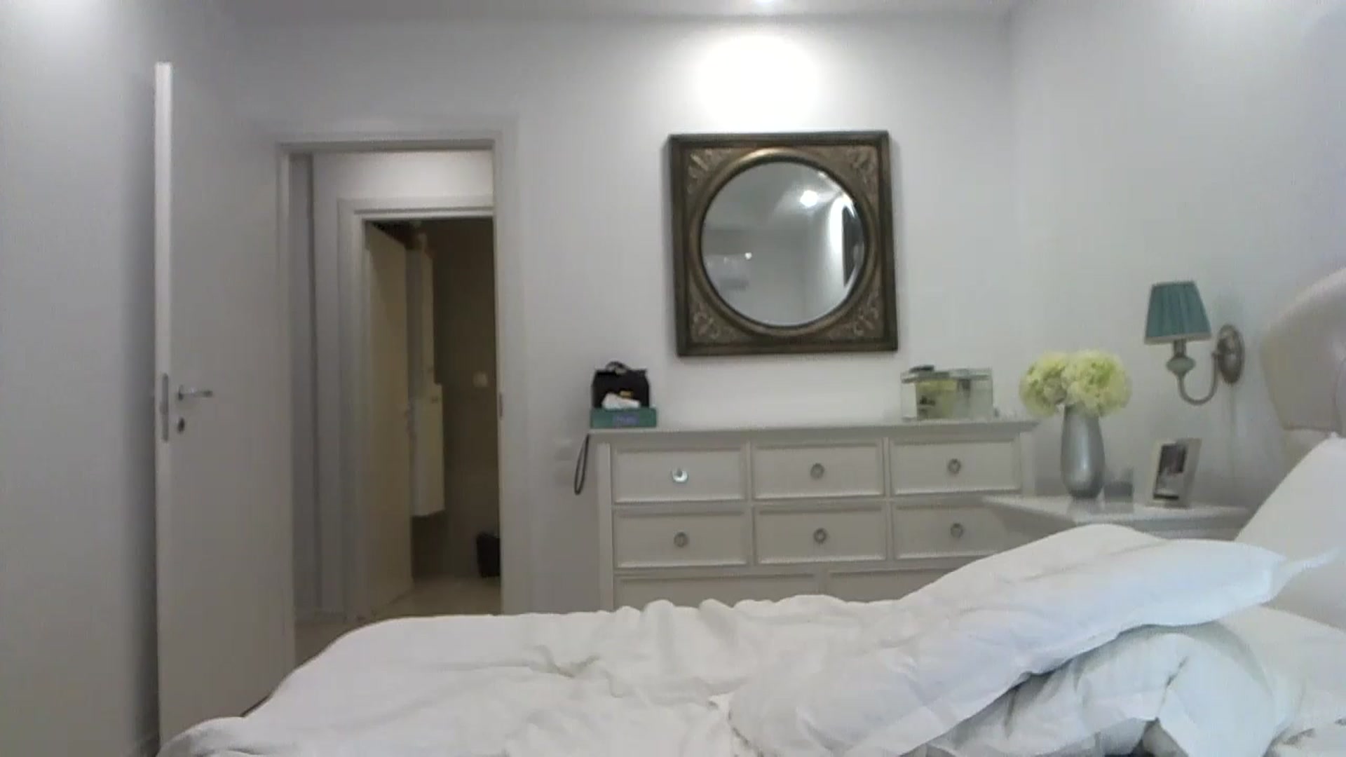 Gallery image thumbnail from Sexxy_____'s myfreecams stream on, 10/18/2023, 21:48 image 18 of 20