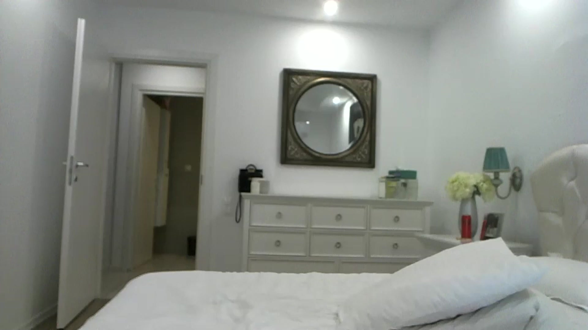 Gallery image thumbnail from Sexxy_____'s myfreecams stream on, 12/11/2023, 20:23 image 4 of 20