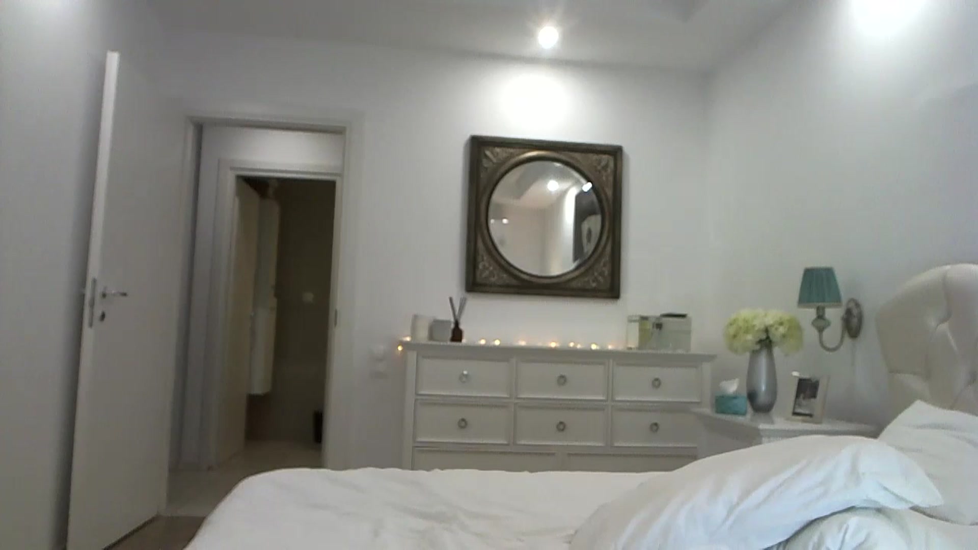 Gallery image thumbnail from Sexxy_____'s myfreecams stream on, 12/23/2023, 20:53 image 8 of 20