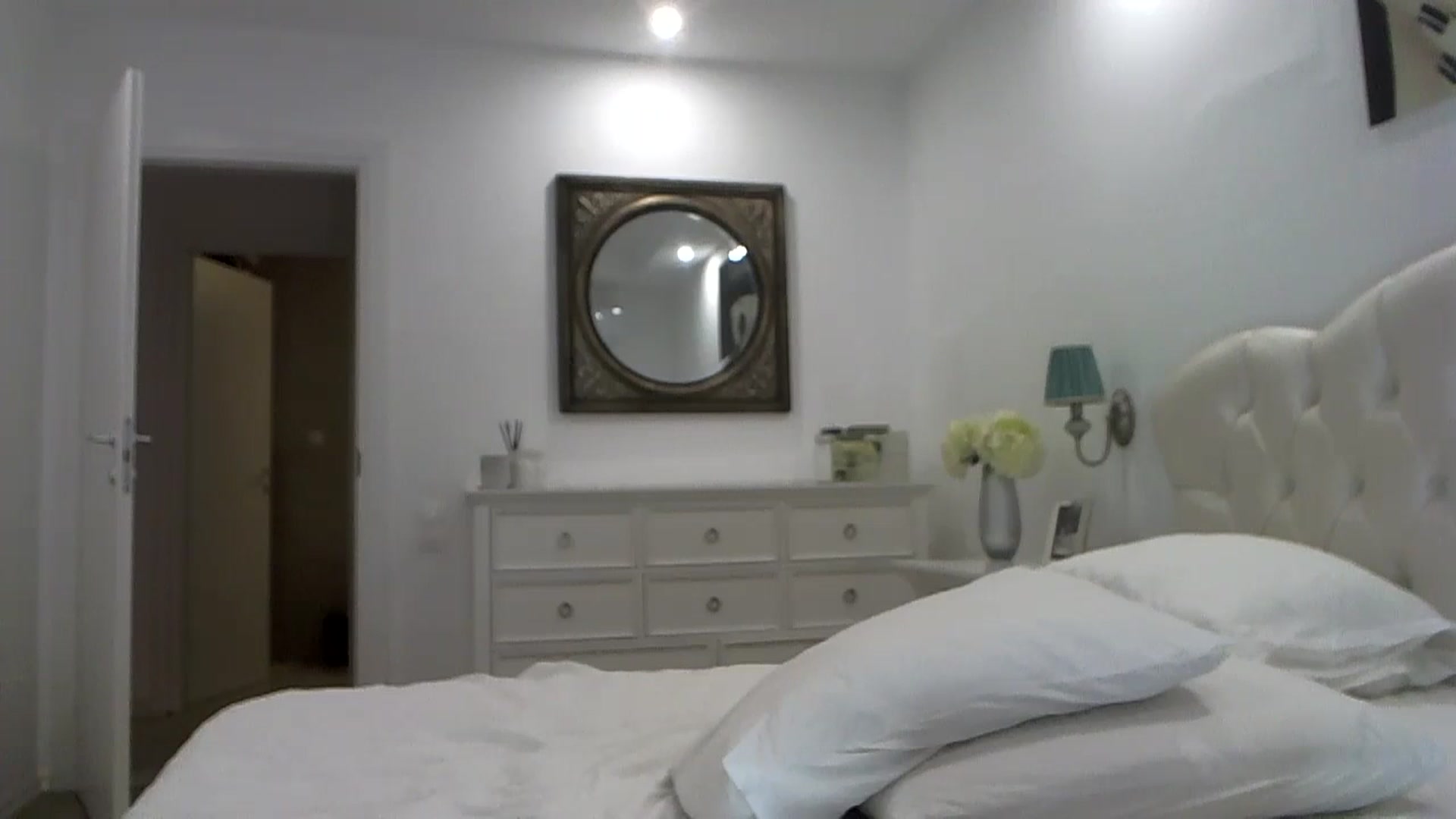 Gallery image thumbnail from Sexxy_____'s myfreecams stream on, 01/26/2024, 21:08 image 17 of 20