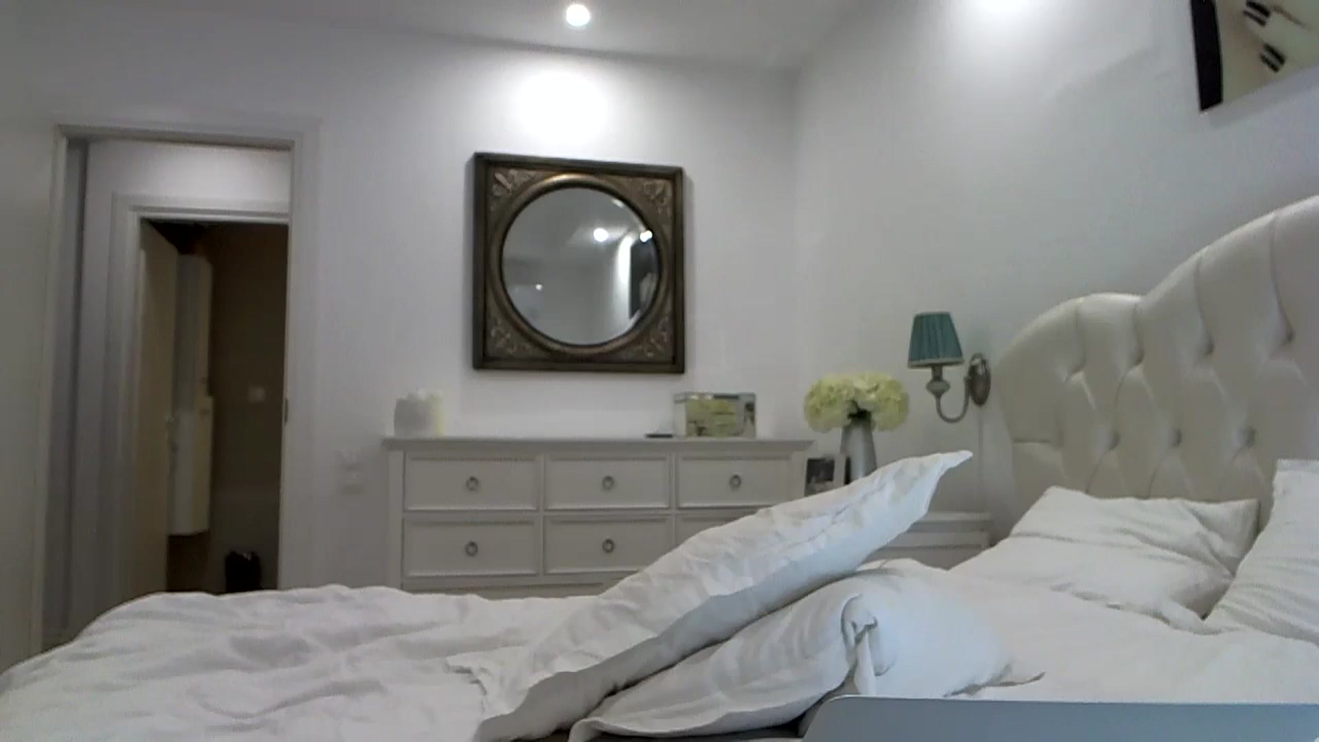 Gallery image thumbnail from Sexxy_____'s myfreecams stream on, 03/26/2024, 22:19 image 12 of 20