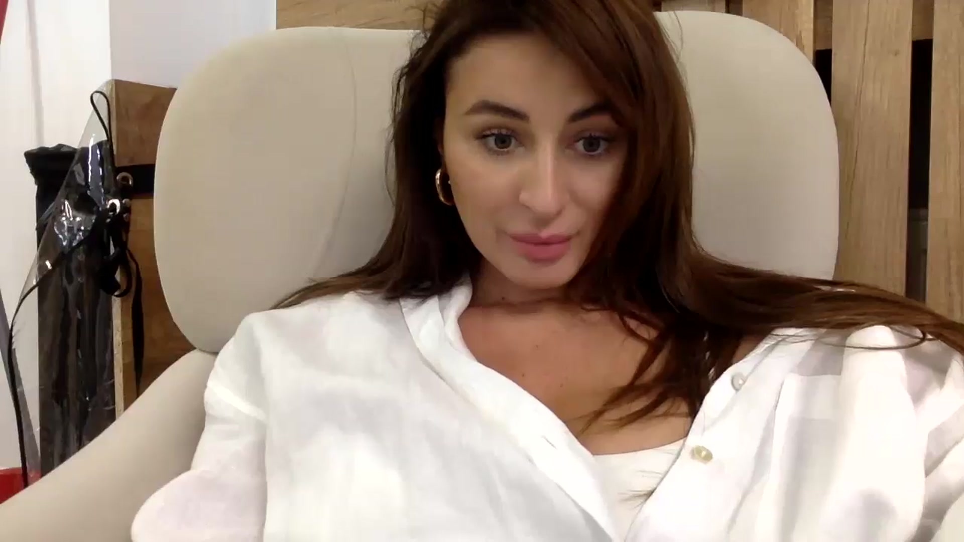 Gallery image thumbnail from Sexxy_____'s myfreecams stream on, 06/25/2024, 11:41 image 17 of 20