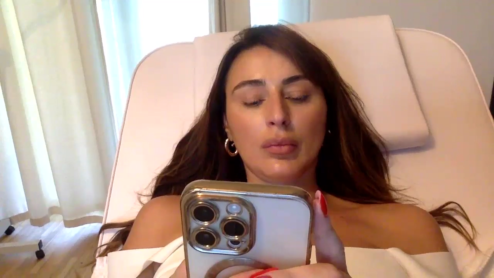 Gallery image thumbnail from Sexxy_____'s myfreecams stream on, 07/31/2024, 10:53 image 3 of 20