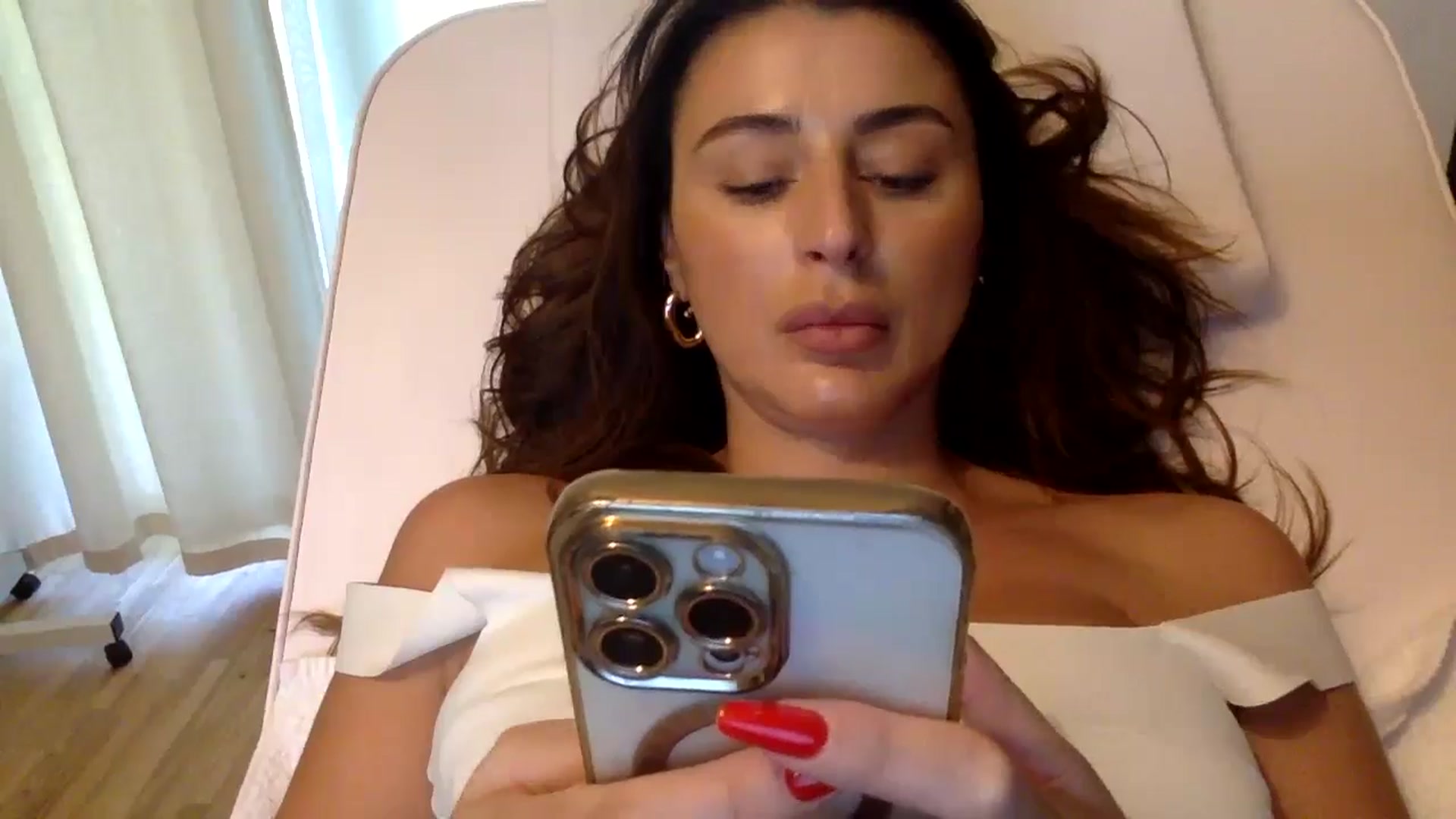 Gallery image thumbnail from Sexxy_____'s myfreecams stream on, 07/31/2024, 10:53 image 12 of 20