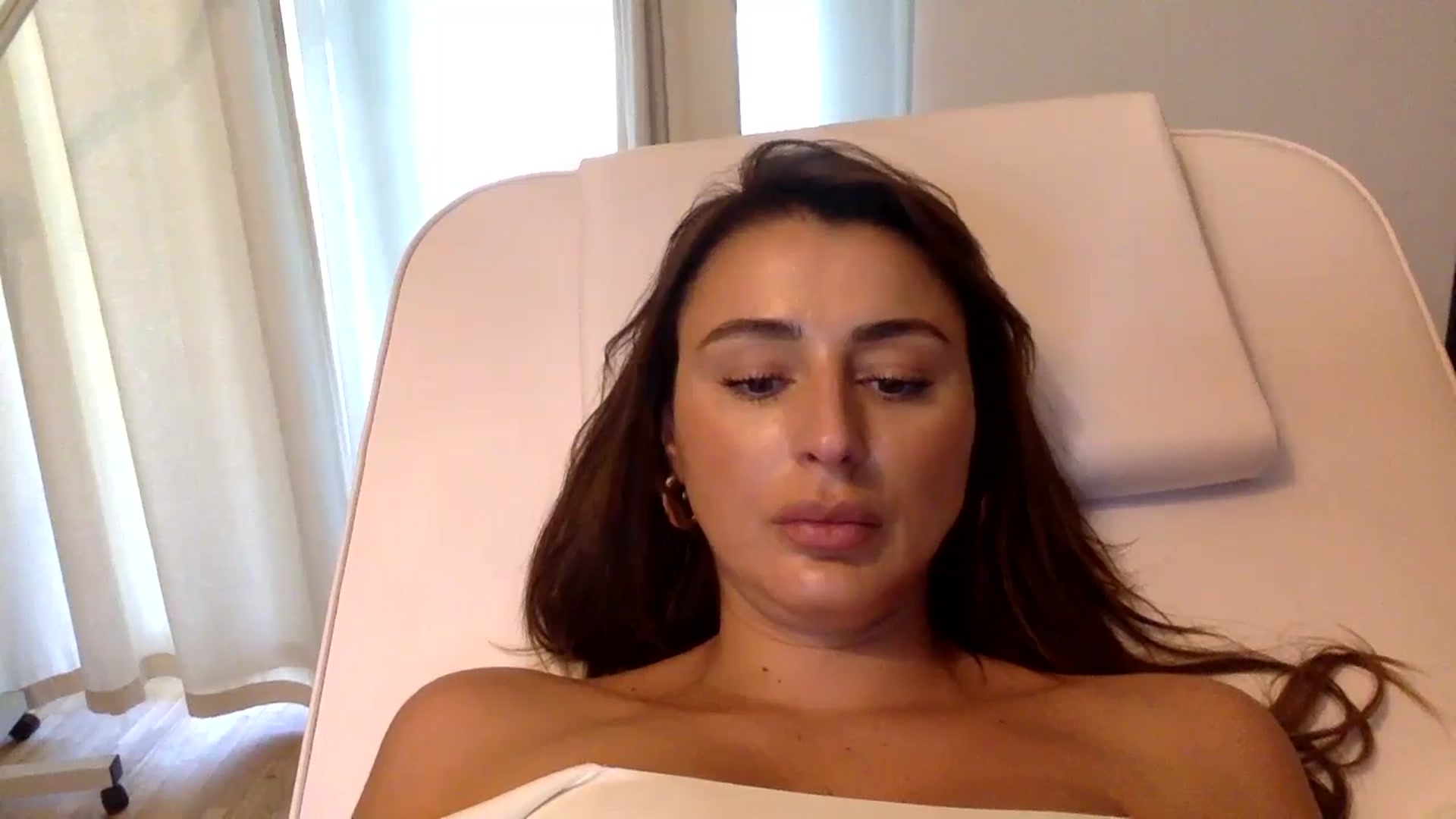 Gallery image thumbnail from Sexxy_____'s myfreecams stream on, 07/31/2024, 11:34 image 6 of 20