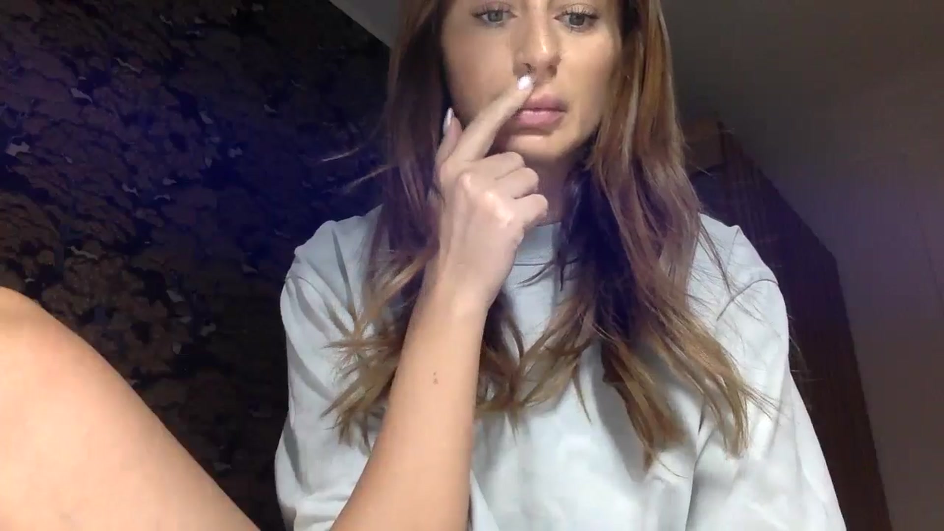 Gallery image thumbnail from Sexxy_____'s myfreecams stream on, 08/28/2024, 13:34 image 13 of 20