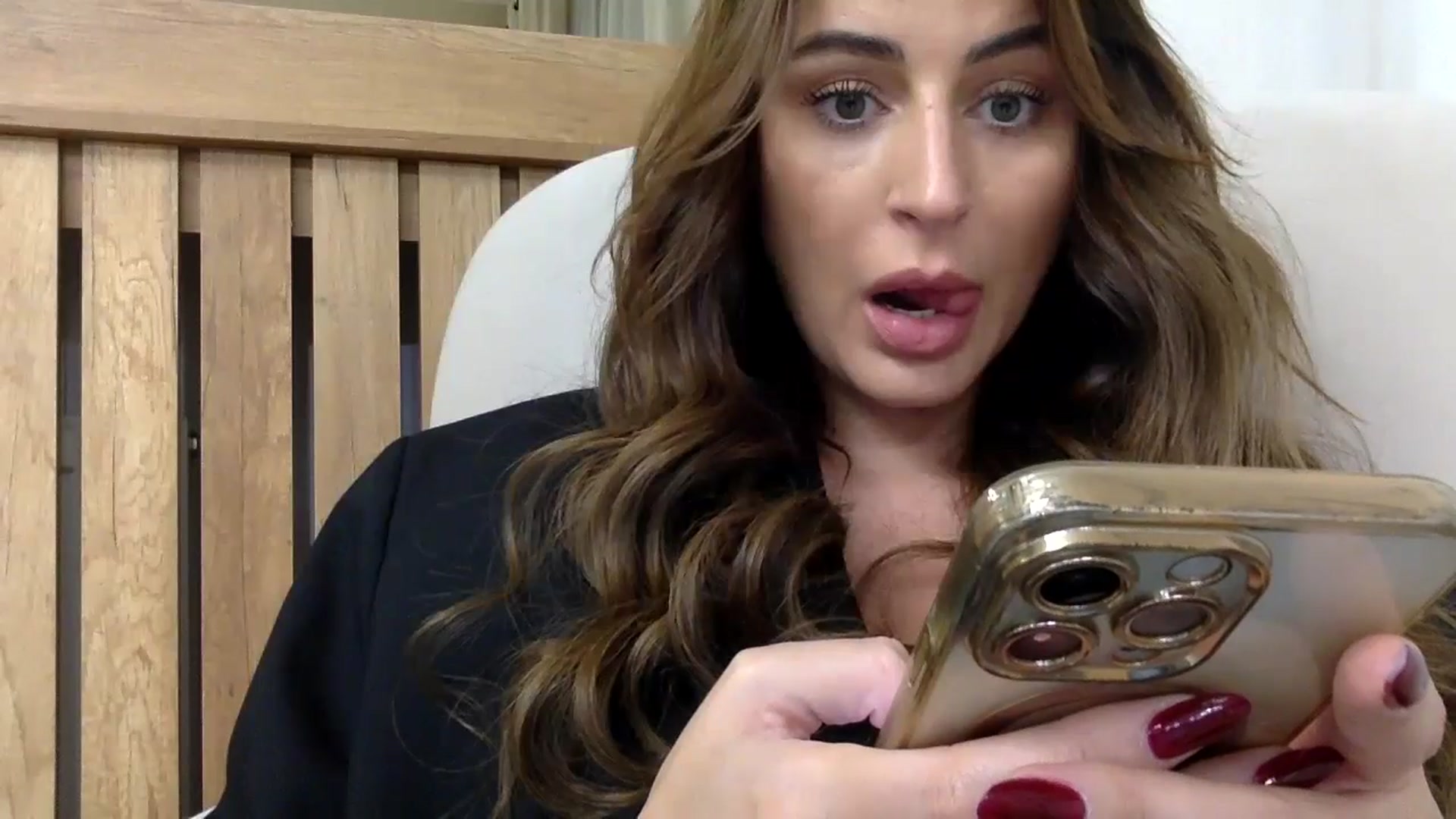 Gallery image thumbnail from Sexxy_____'s myfreecams stream on, 10/17/2024, 15:58 image 4 of 20
