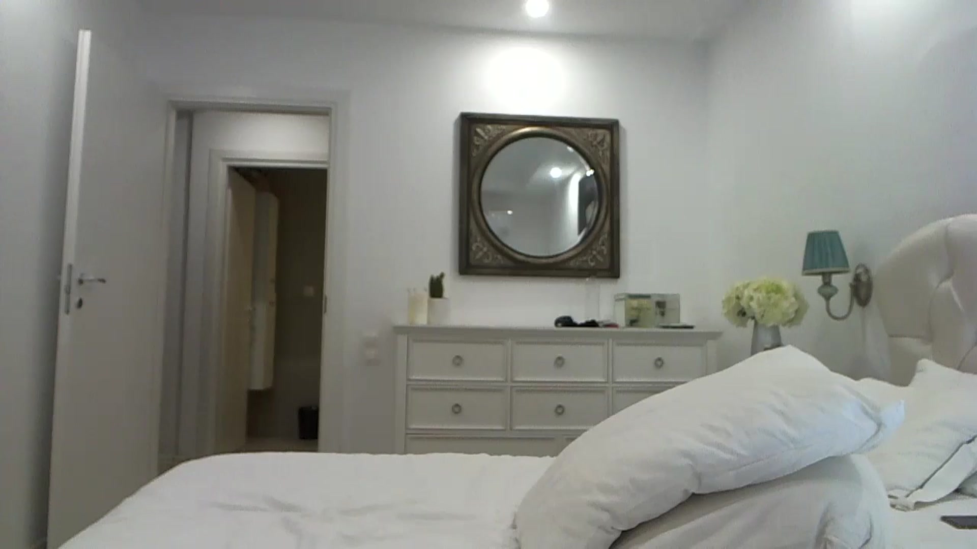 Gallery image thumbnail from Sexxy_____'s myfreecams stream on, 10/22/2024, 18:30 image 6 of 20