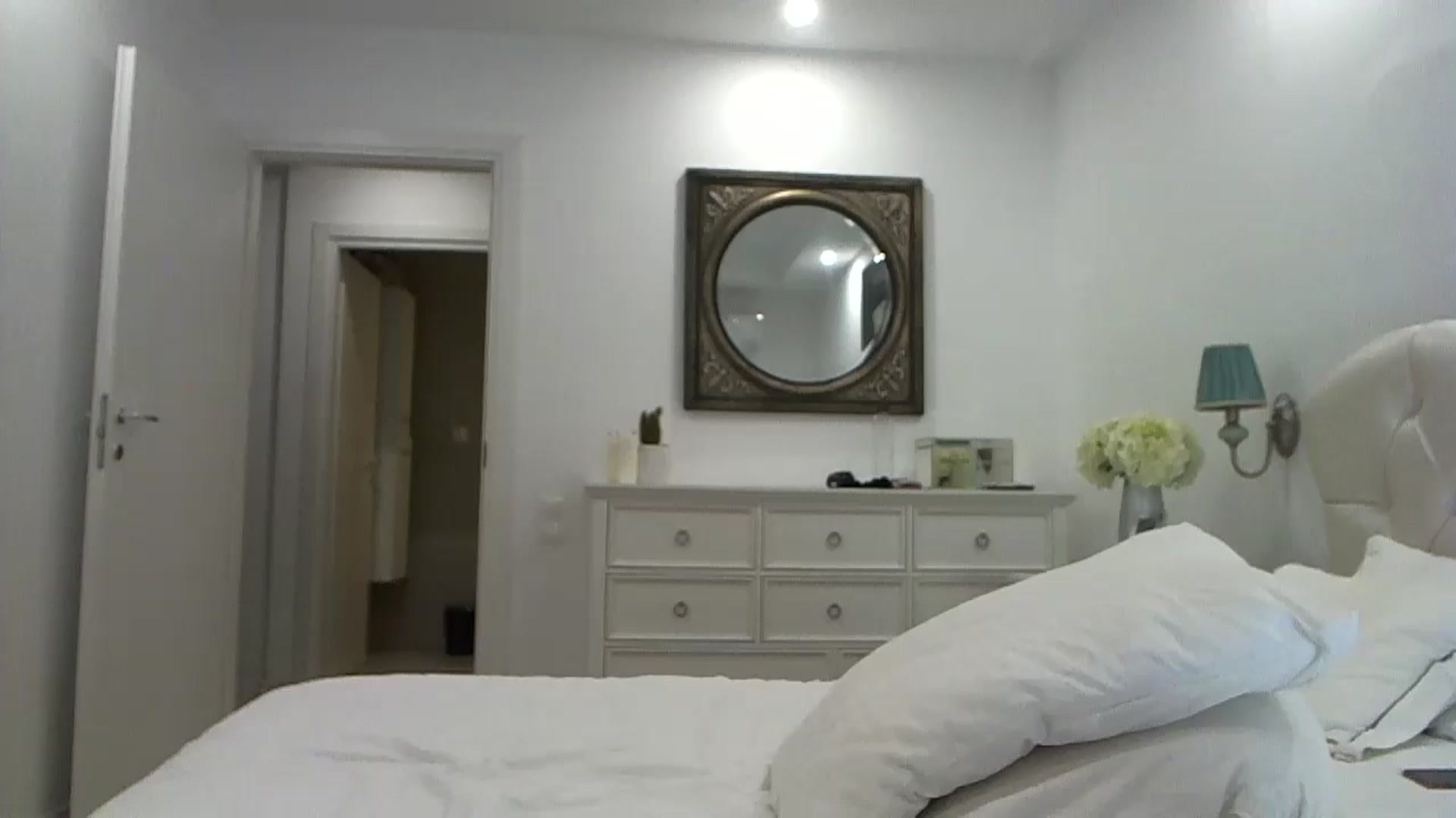 Gallery image thumbnail from Sexxy_____'s myfreecams stream on, 10/22/2024, 18:30 image 5 of 20