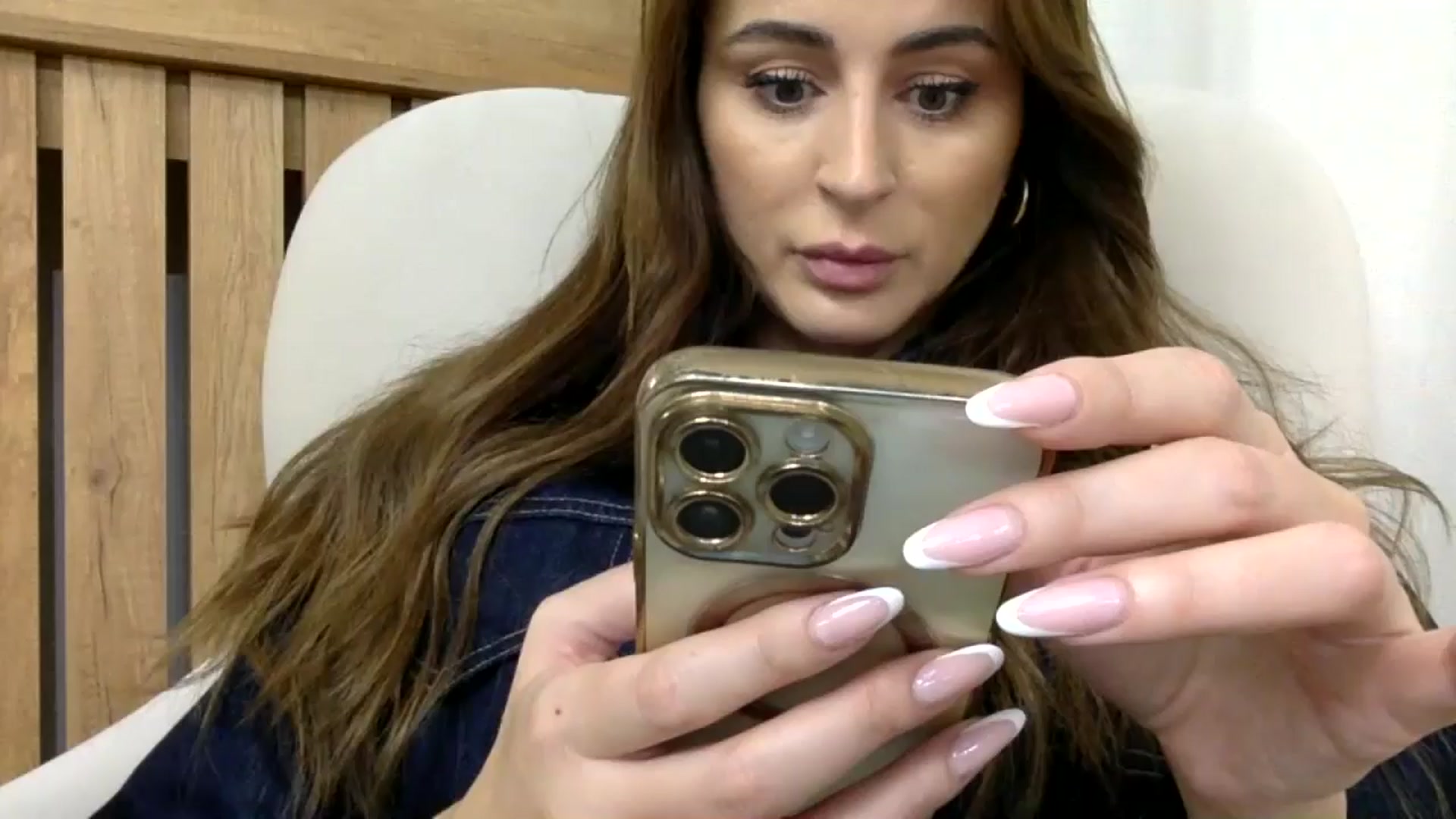 Gallery image thumbnail from Sexxy_____'s myfreecams stream on, 10/29/2024, 15:22 image 1 of 20