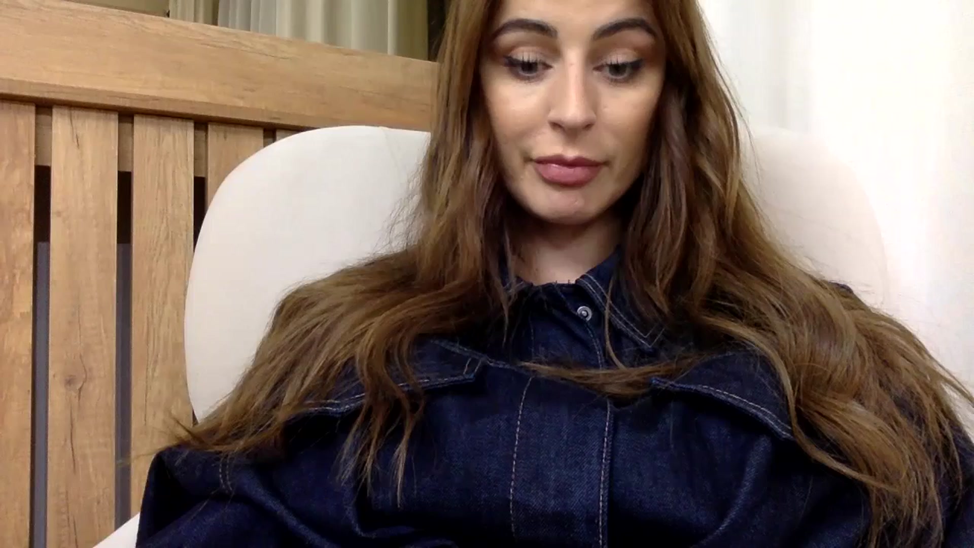 Gallery image thumbnail from Sexxy_____'s myfreecams stream on, 10/29/2024, 16:27 image 17 of 20